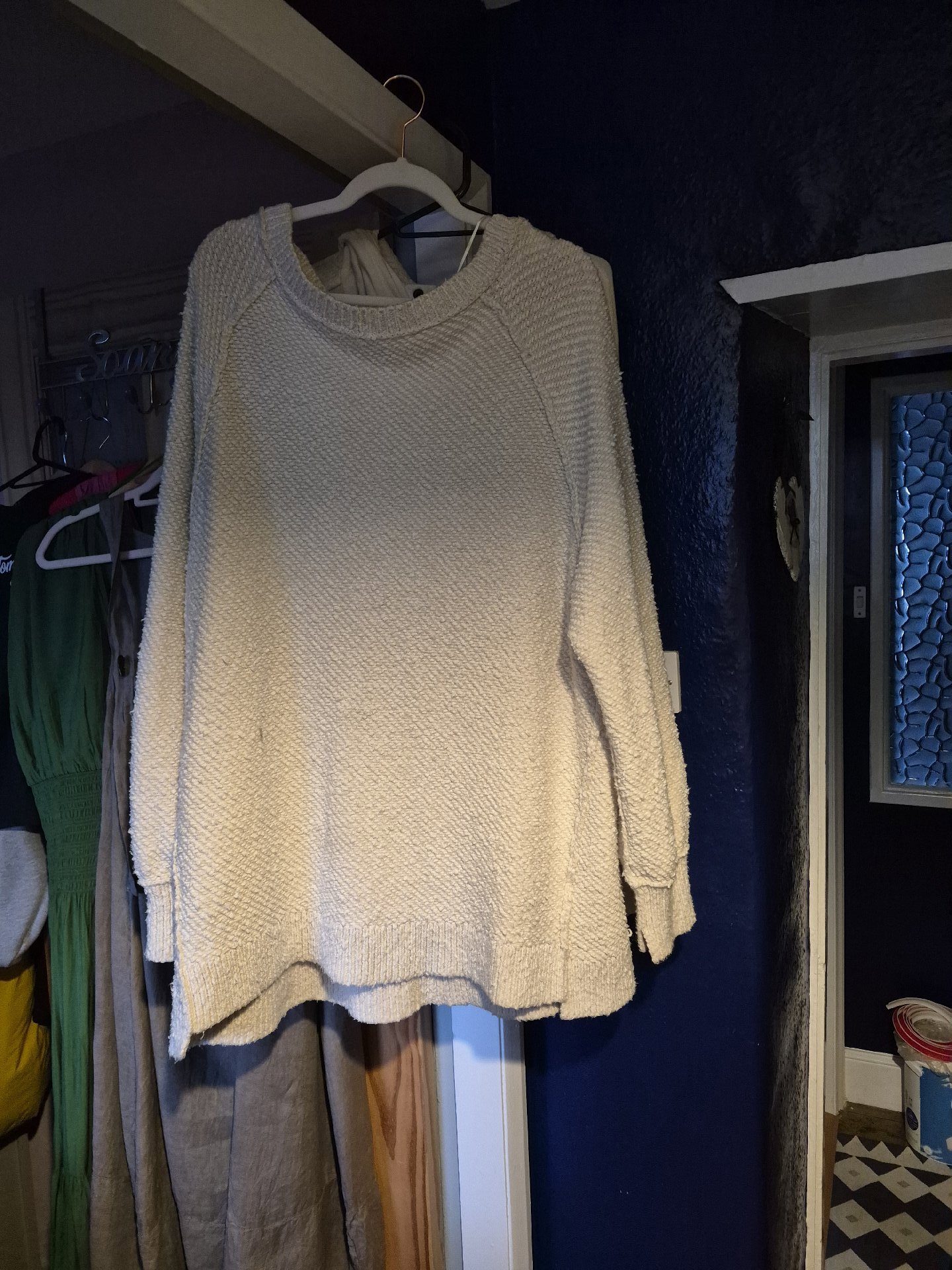 Free People Cream Chunky Knit Jumper – Size L, Free People, L, New condition — preloved on SilentSale®