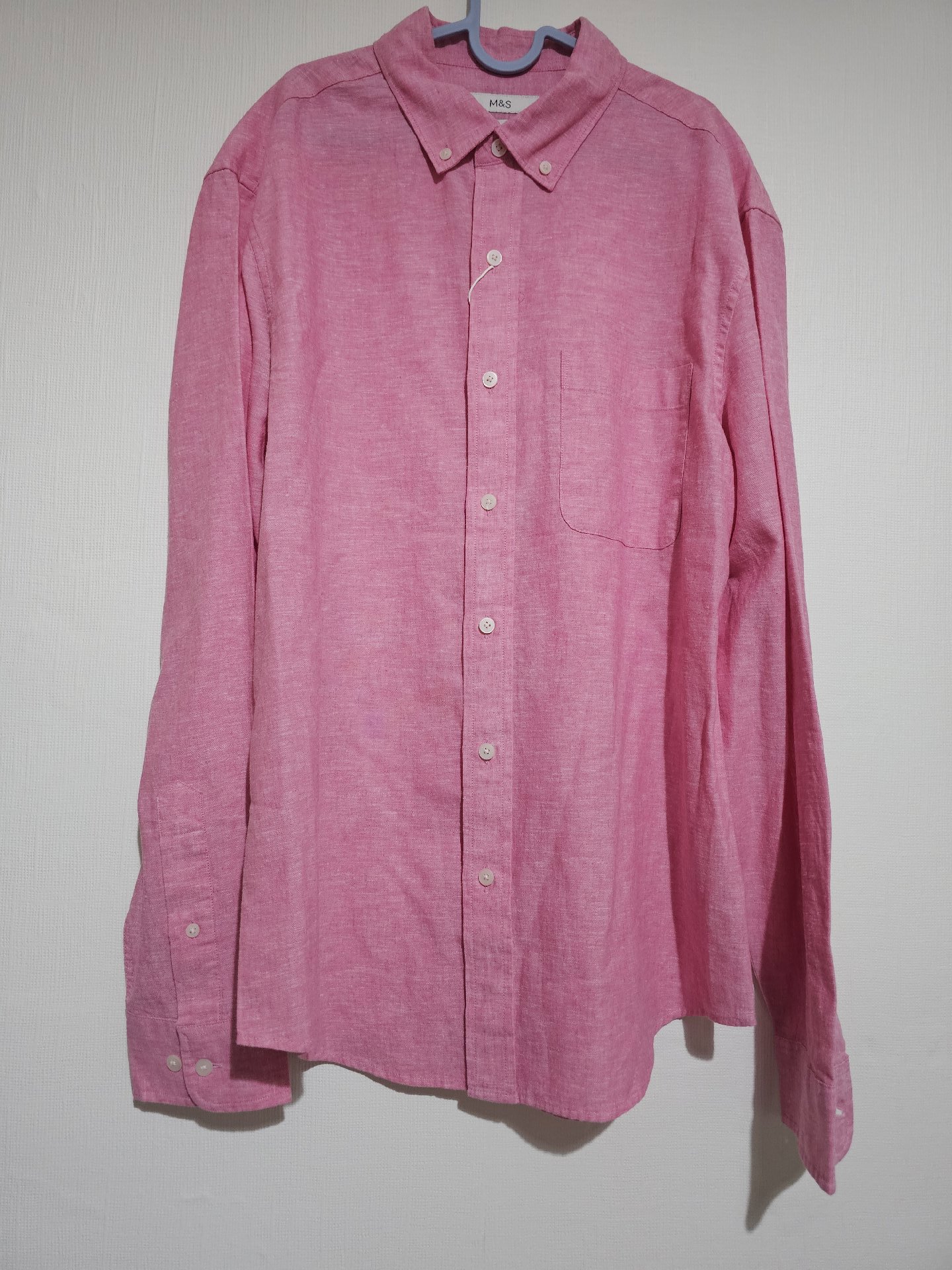 Pink Button-Down Shirt – Size M, Unbranded, M, New condition — preloved on SilentSale®