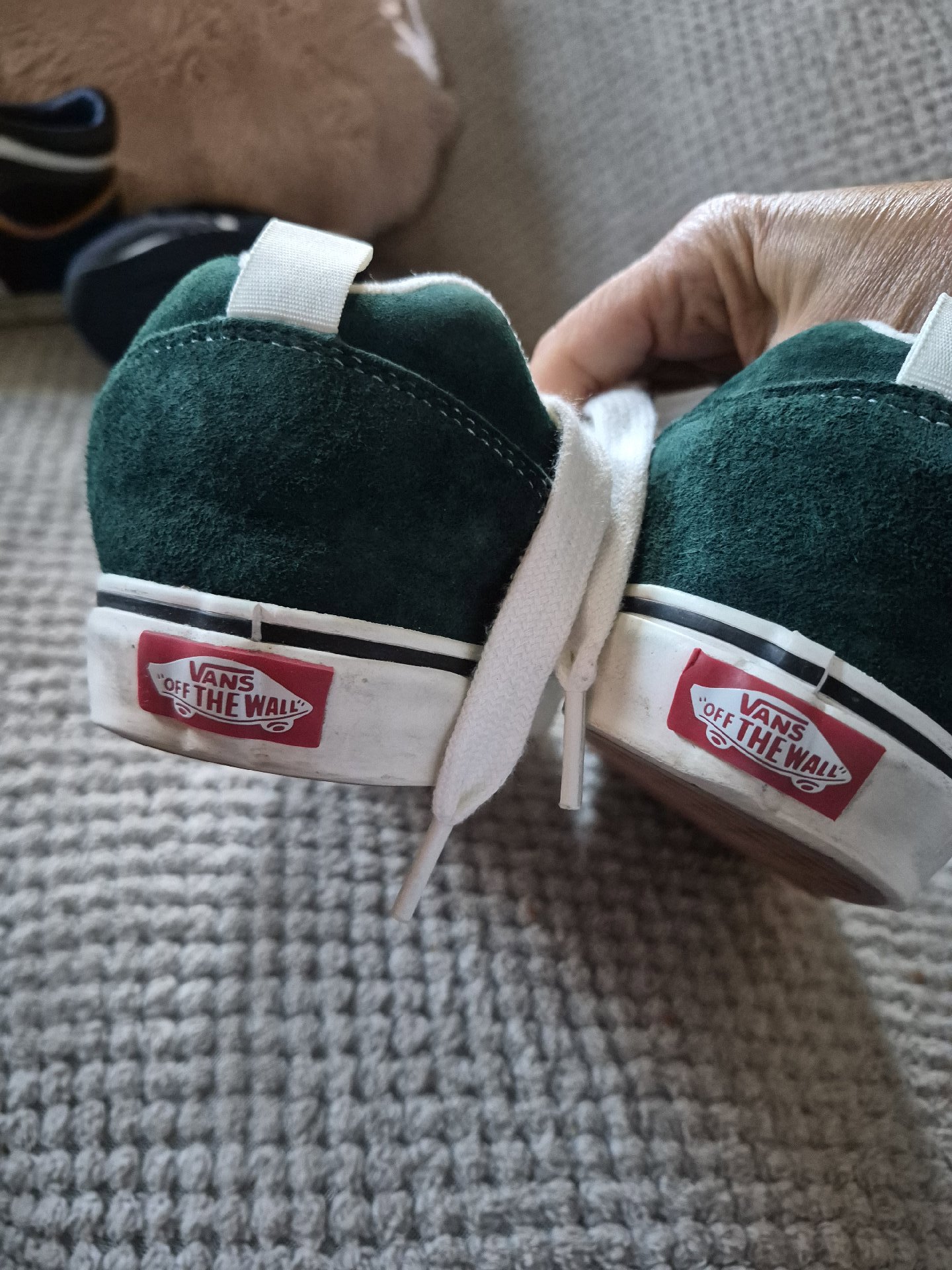 HeiQ Green and White Water-Repellent Trainers UK 8.5, HeiQ, 8.5, New condition — preloved on SilentSale®