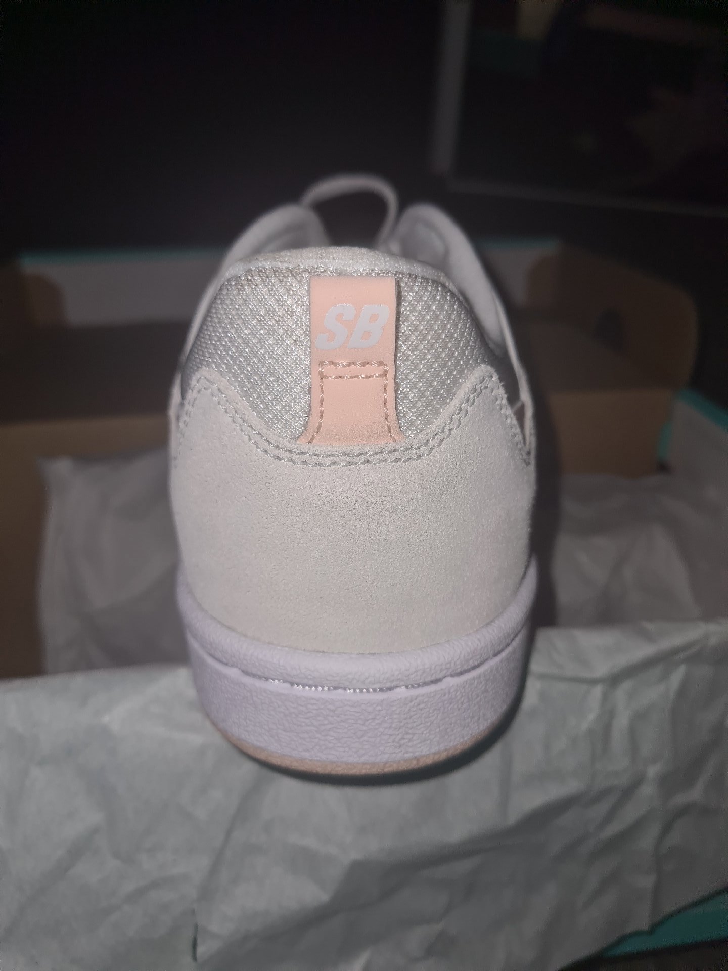 Nike SB Alleyoop Summit White Washed Coral Trainers – UK 6Y, Nike, UK 6Y, Excellent condition — preloved on SilentSale®