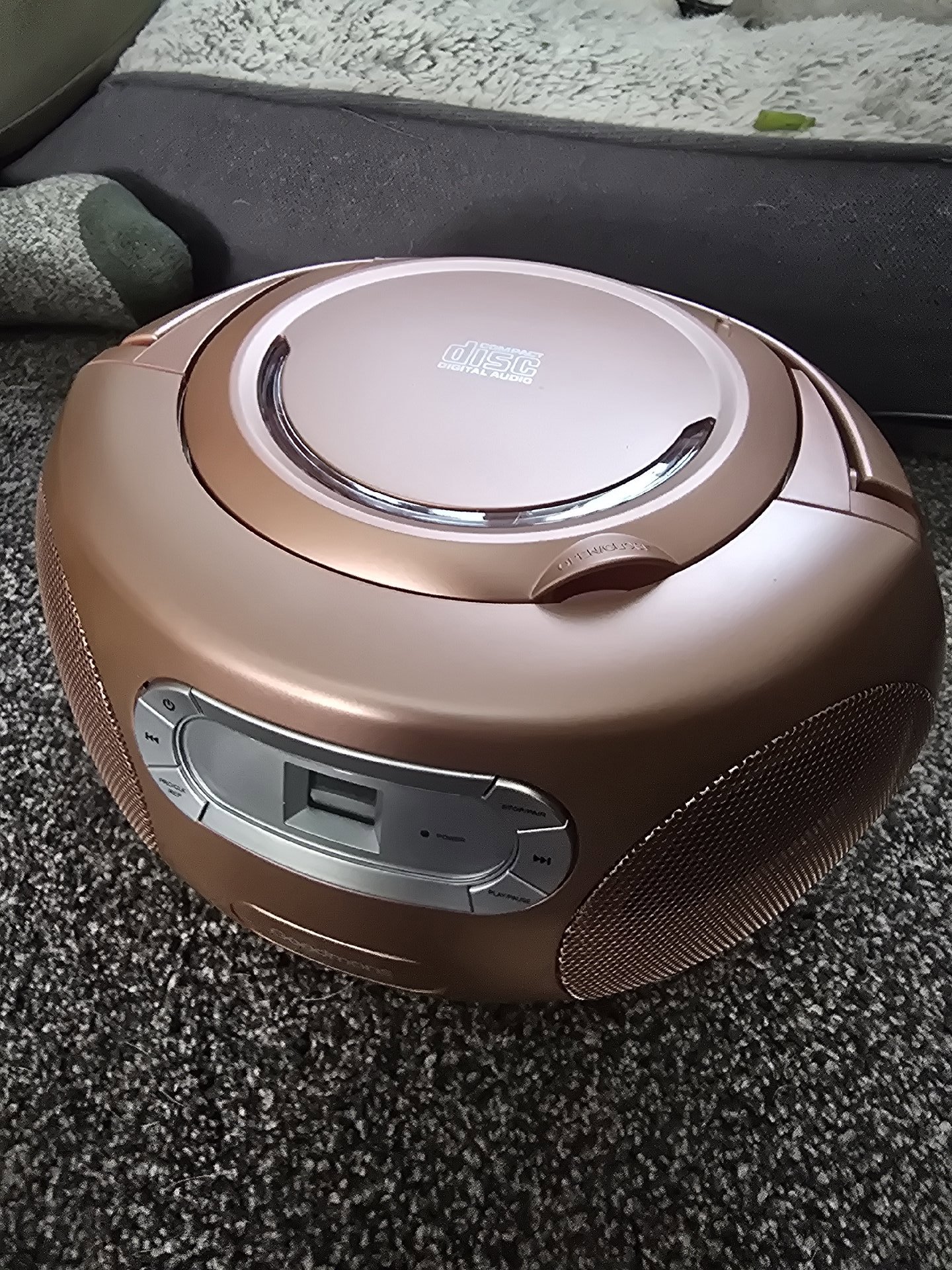 Goodmans Bluetooth CD Boombox, Goodmans, One Size, New condition — preloved on SilentSale®