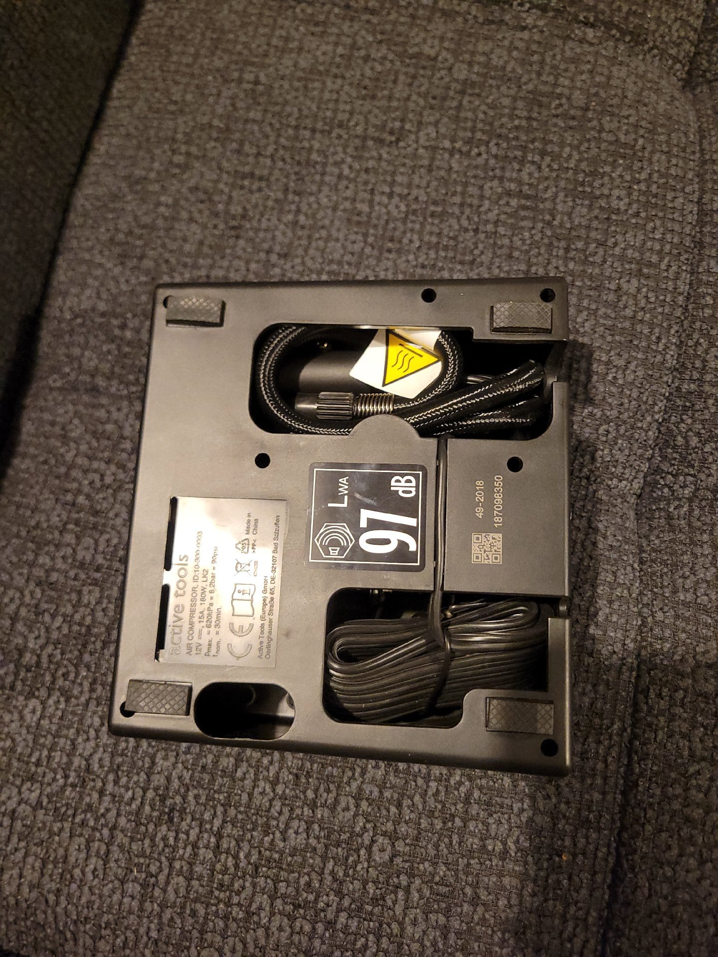 Mercedes-Benz Air Compressor Pump, Mercedes-Benz, One Size, New condition — preloved on SilentSale®