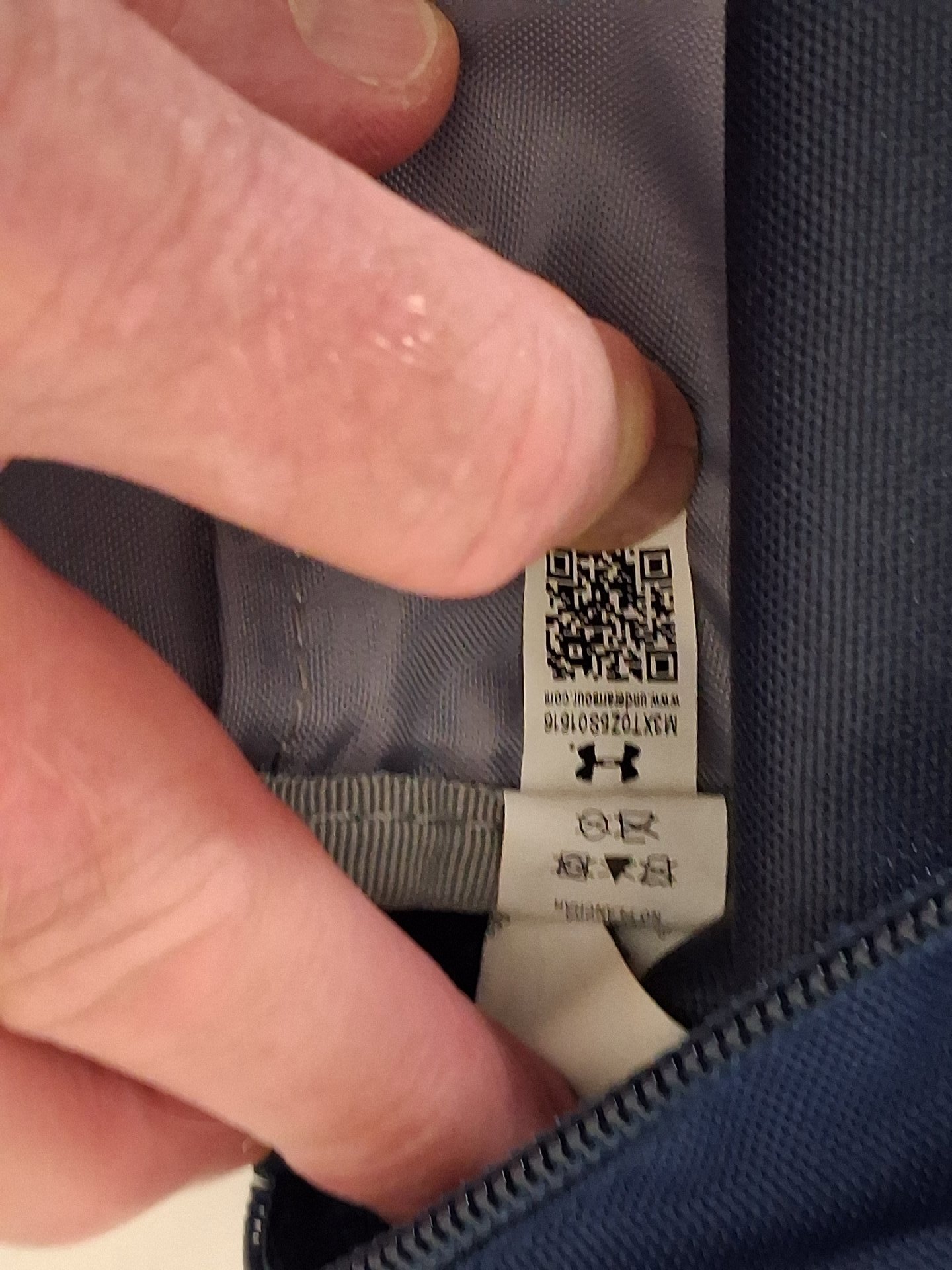Under Armour Navy Blue Backpack, Under Armour, Large, Excellent condition — preloved on SilentSale®