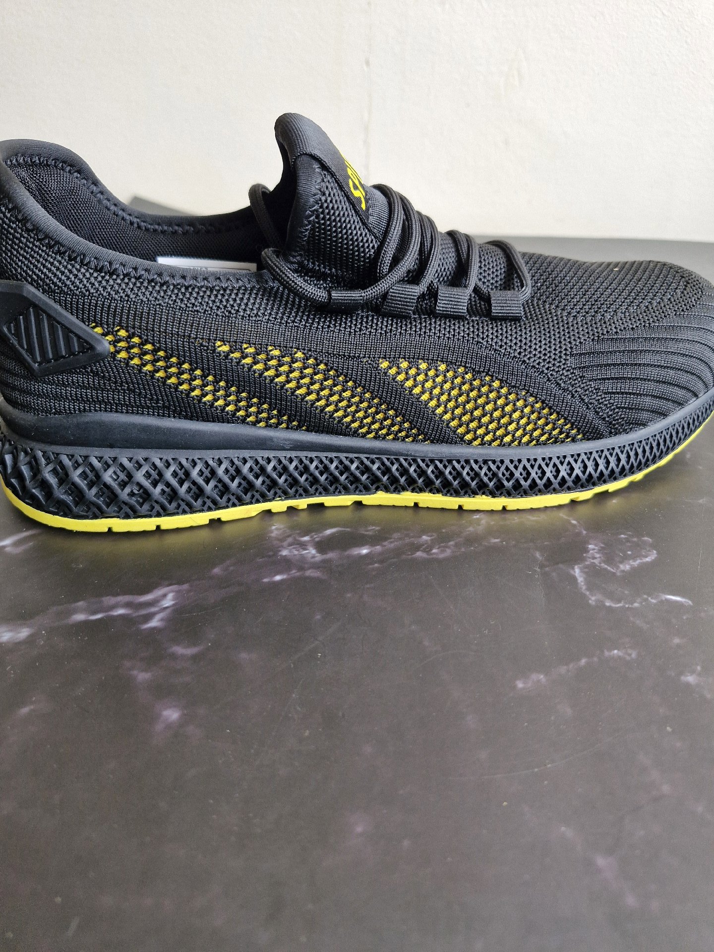 Spiez Black and Yellow Trainerssafety boots with steel toe cap  – UK 5.5, Spiez, 5.5, New condition — preloved on SilentSale®