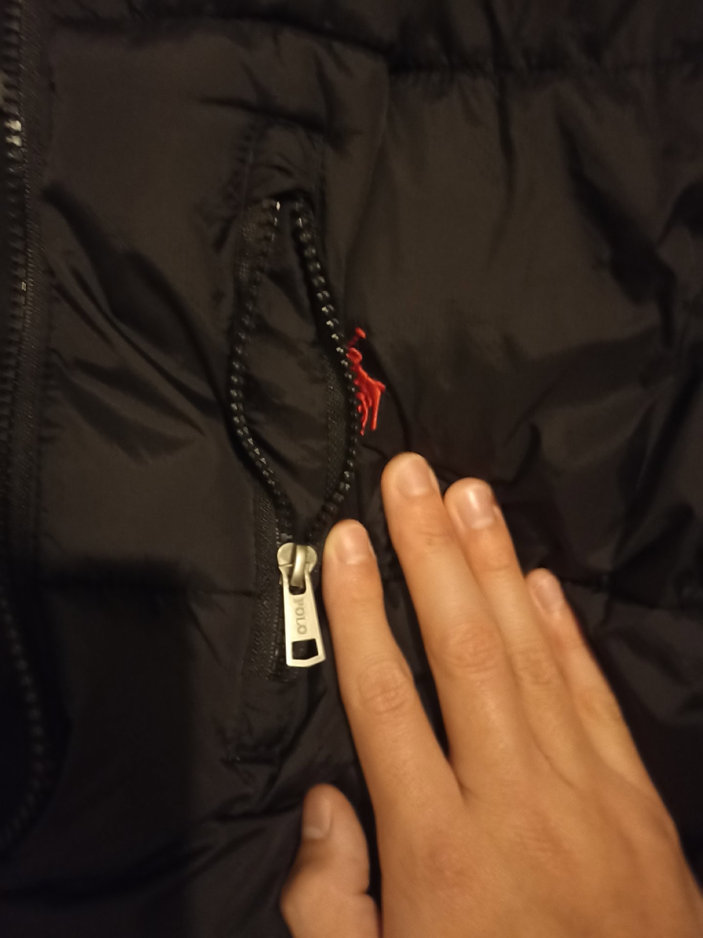 Polo Ralph Lauren Black Puffer Jacket with Hood – Size L, Polo Ralph Lauren, L, Like New condition — preloved on SilentSale®