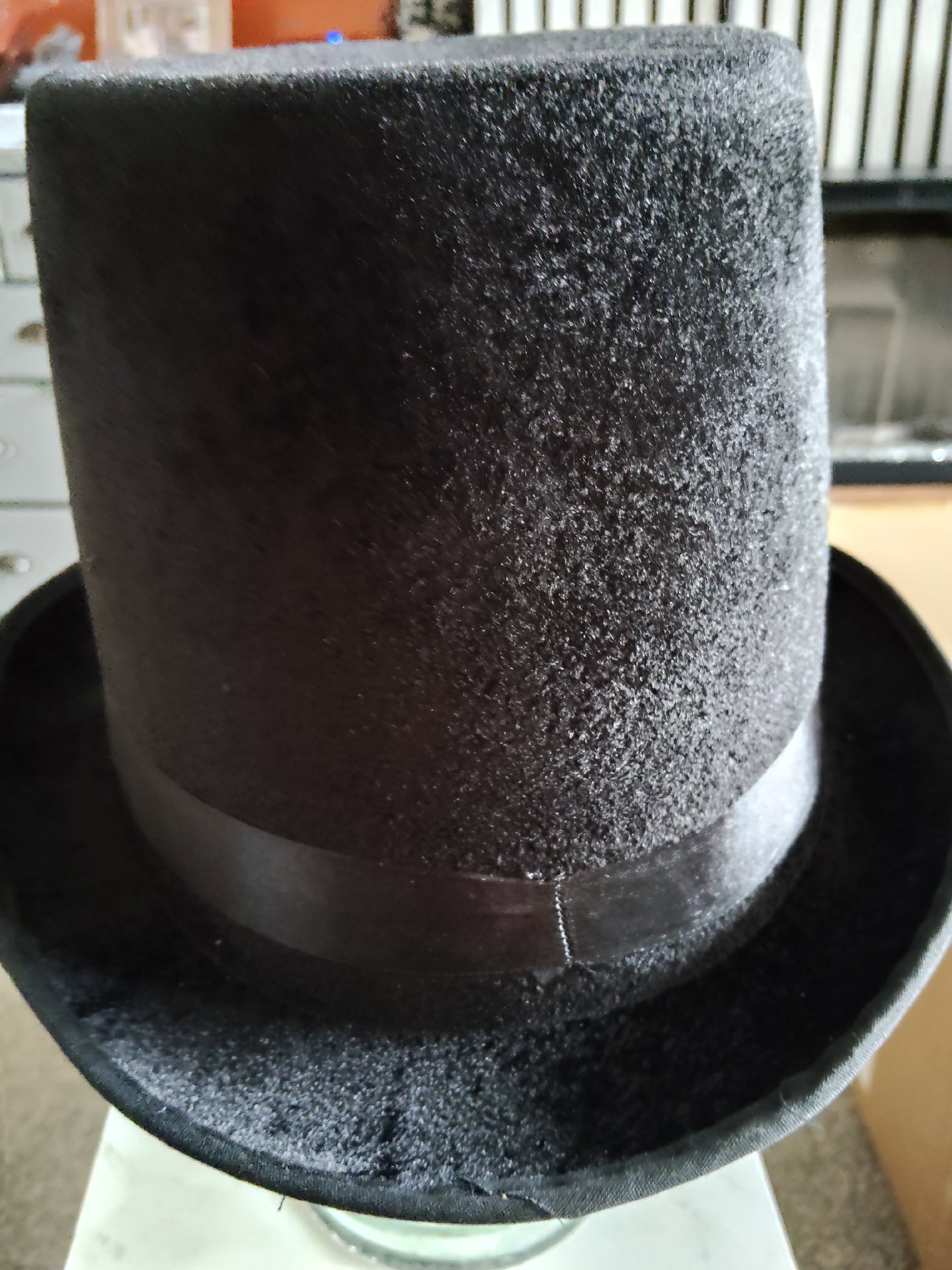 Lincoln style top hat , Unbranded, XL, New condition — preloved on SilentSale®