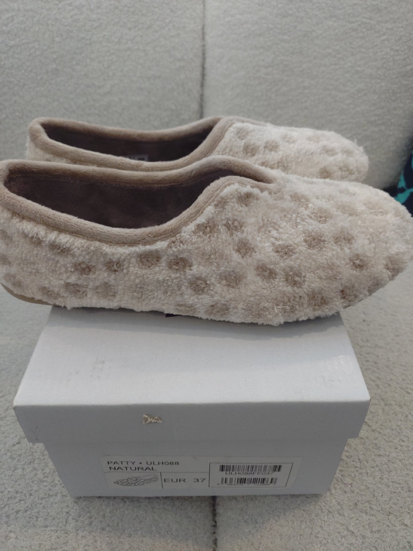 Lotus Patty Natural  Slippers – EUR 37 Uk4, Lotus, 4, New condition — preloved on SilentSale®
