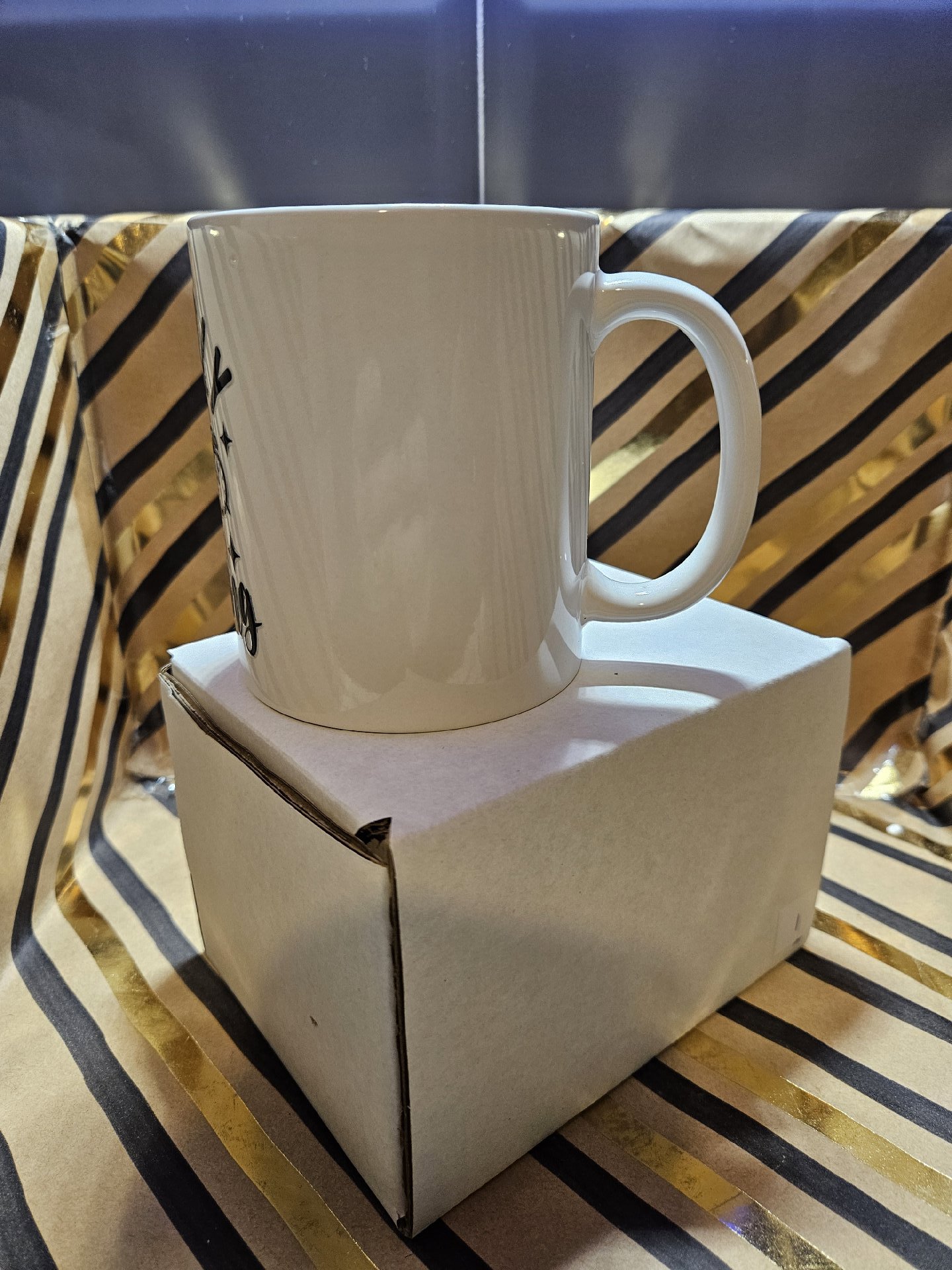 White Ceramic Mug with 'Probably Late For Something' Print, Unbranded, One Size, New condition — preloved on SilentSale®