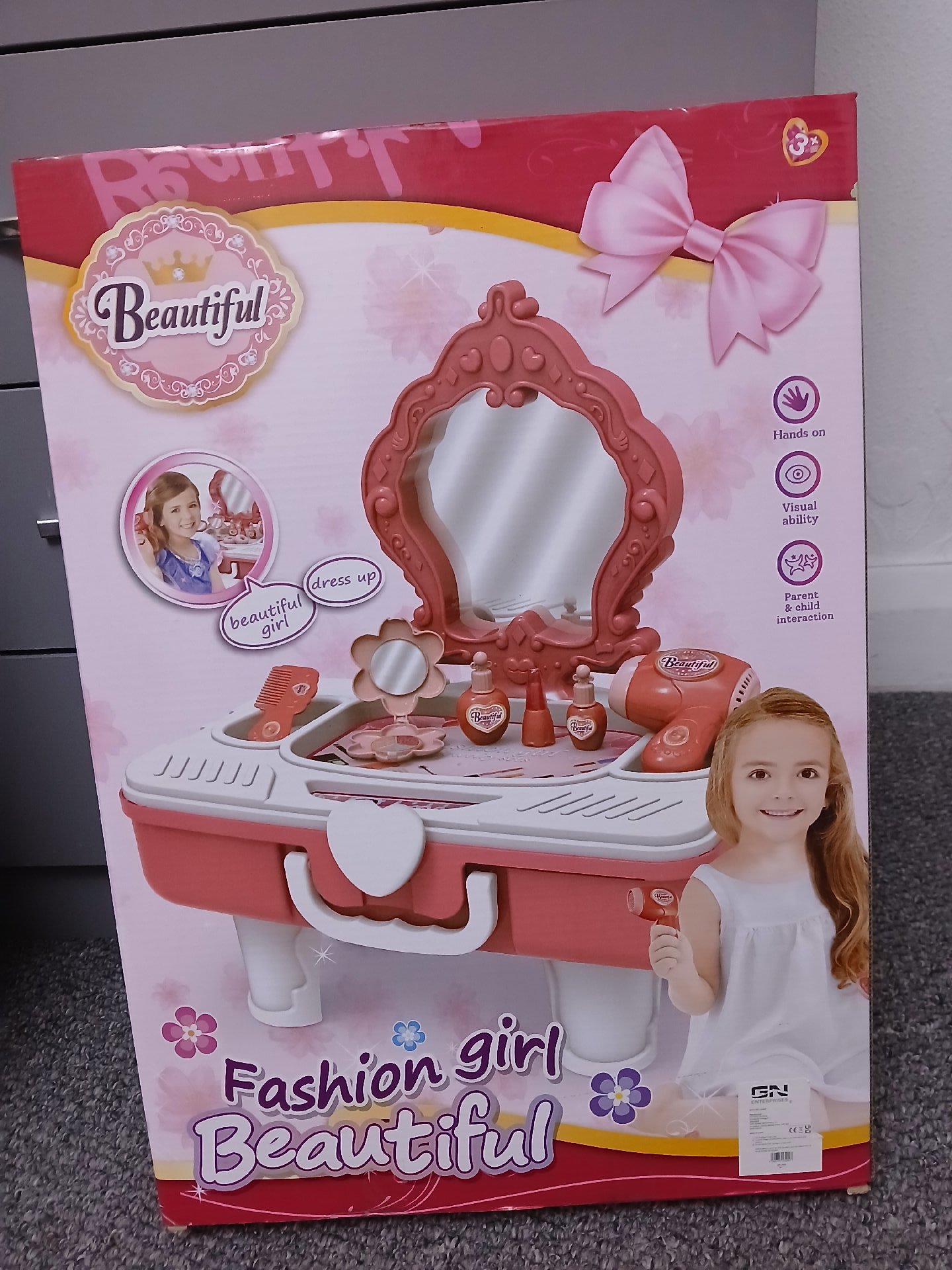 Fashion Girl Beautiful 2-in-1 Kids Vanity Playset, GN Toys, age 3, New condition — preloved on SilentSale®