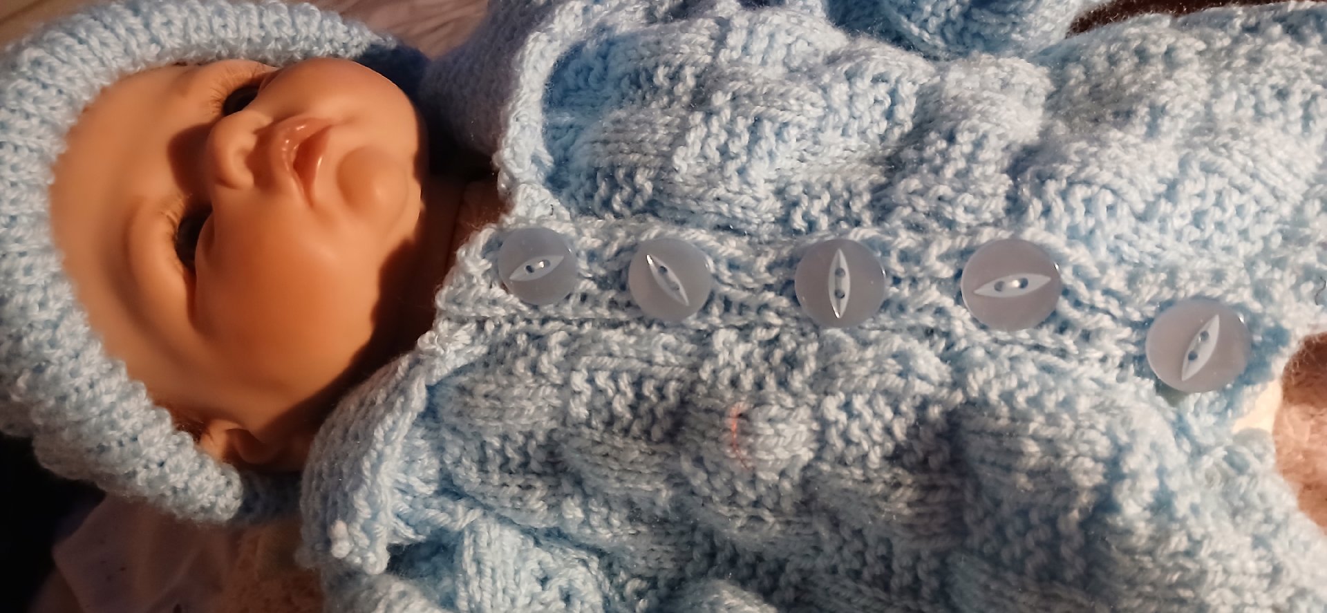 Hand Knitted Baby Blue Cardigan and Hat Set, Handmade, 3-6M, Excellent condition — preloved on SilentSale®