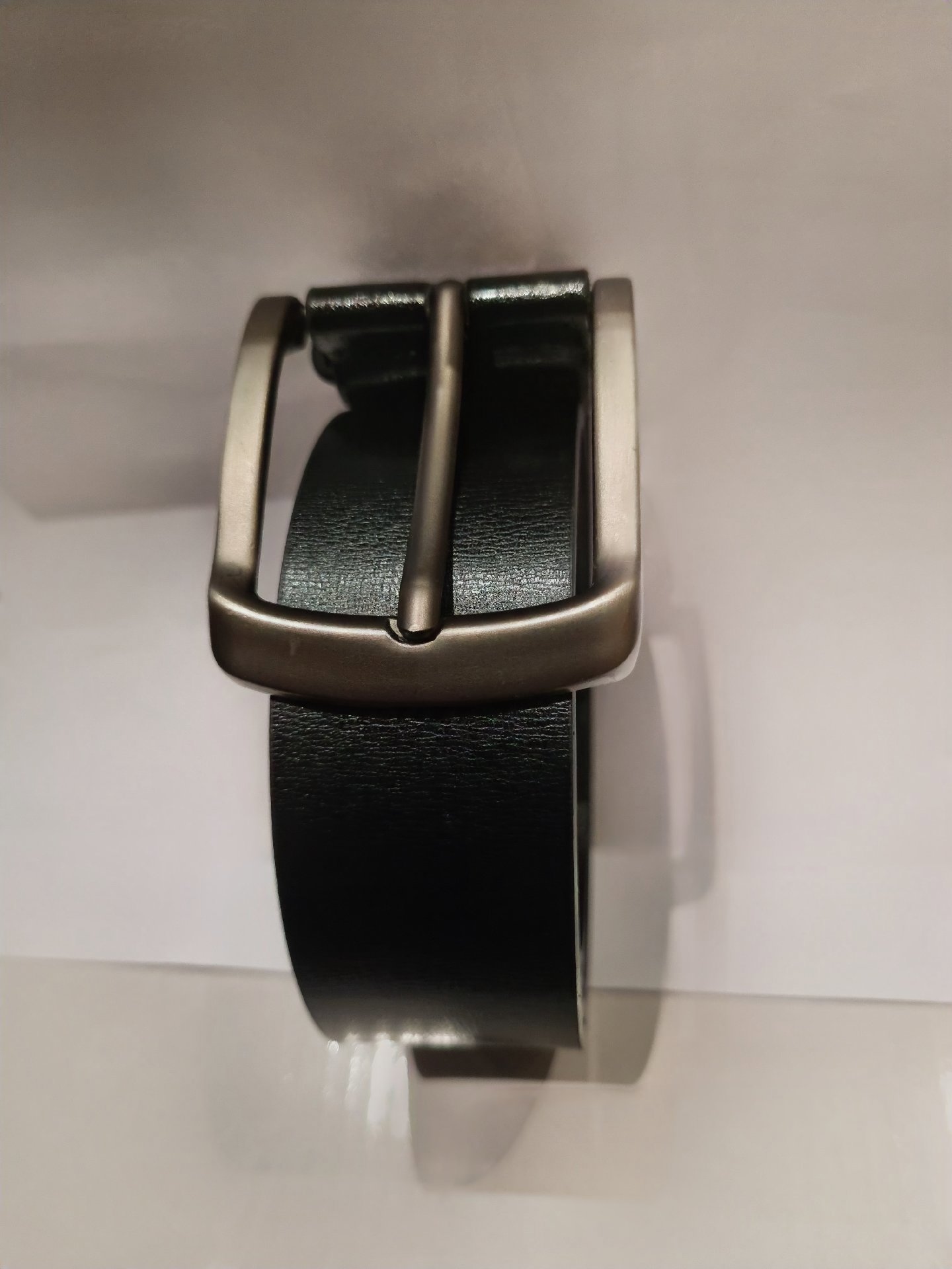 Black Leather Belt with Silver Buckle, Unbranded, 44", New condition — preloved on SilentSale®