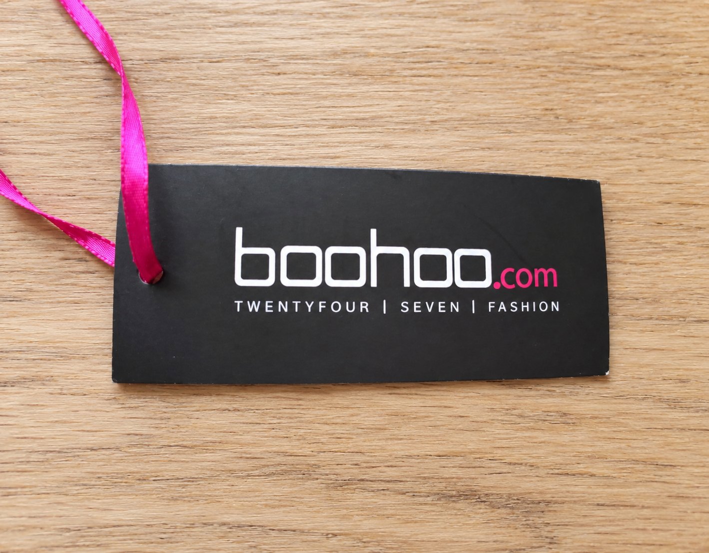 Boohoo Pink Wristlet Clutch Bag, Boohoo, Clutch, New condition — preloved on SilentSale®