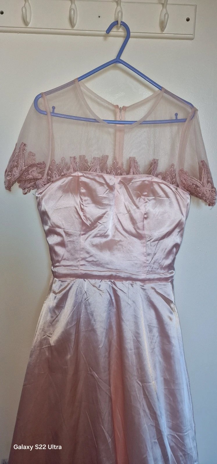 Wedding dresses, Chi Chi London, M / UK 12-14, Excellent condition — preloved on SilentSale®