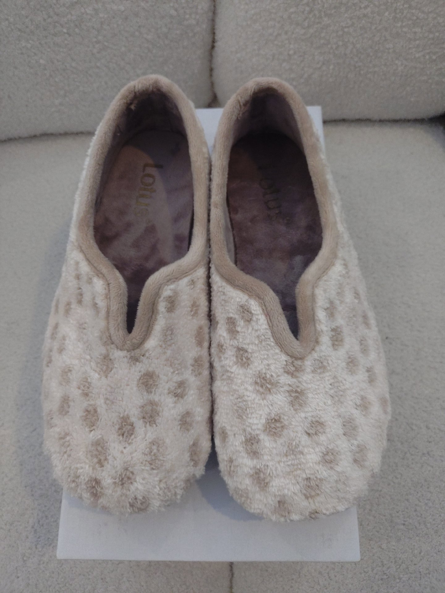 Lotus Patty Natural  Slippers – EUR 37 Uk4, Lotus, 4, New condition — preloved on SilentSale®