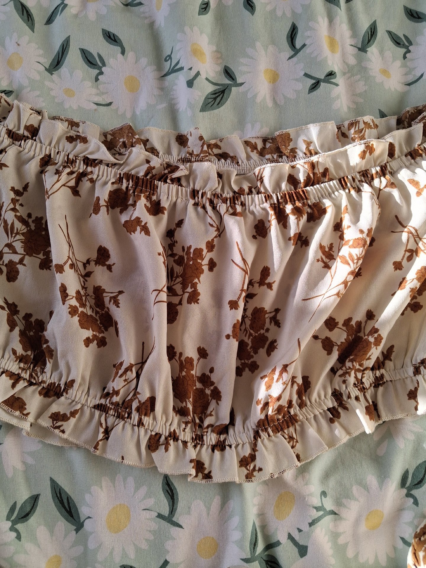 In The Style Floral Print Co-ord Set, In The Style, 20, Excellent condition — preloved on SilentSale®