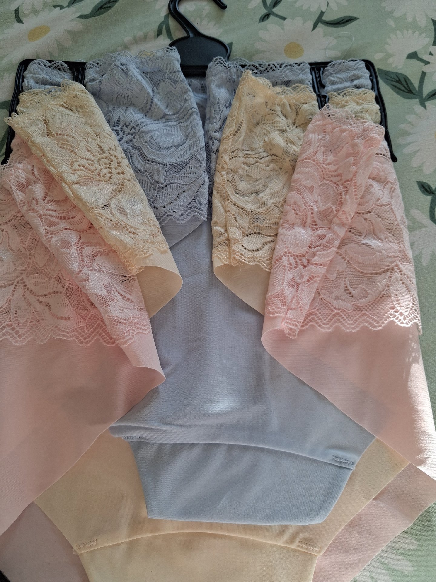 George Midi Lace Trim Knickers Multi Pack – Size 20, George, 20, New condition — preloved on SilentSale®