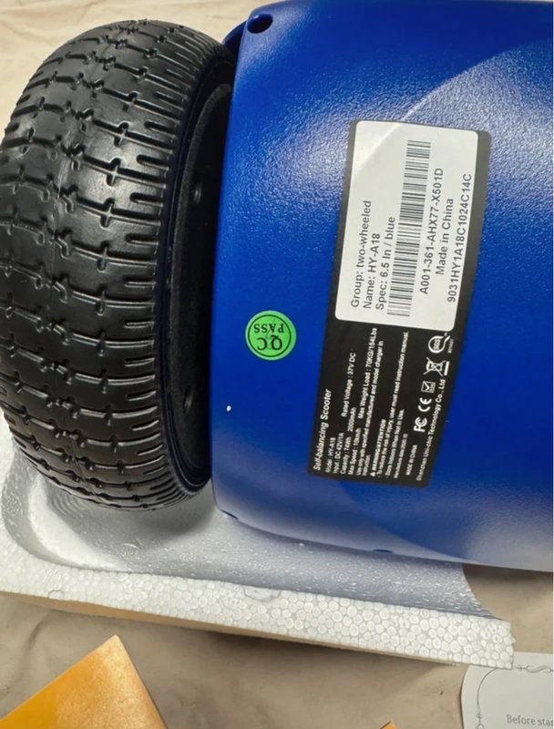 Hoverboard Sisigad Blue with Charger and Manuals NEW ! with box, SISIGAD, Large, New condition — preloved on SilentSale®