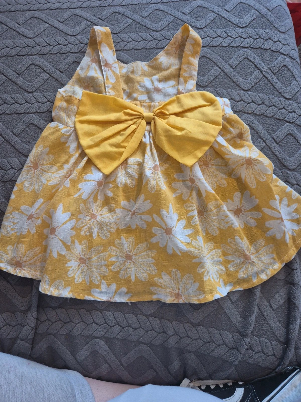 yellow summer top, unknown, 3 years / 98-103 cm, Excellent condition — preloved on SilentSale®