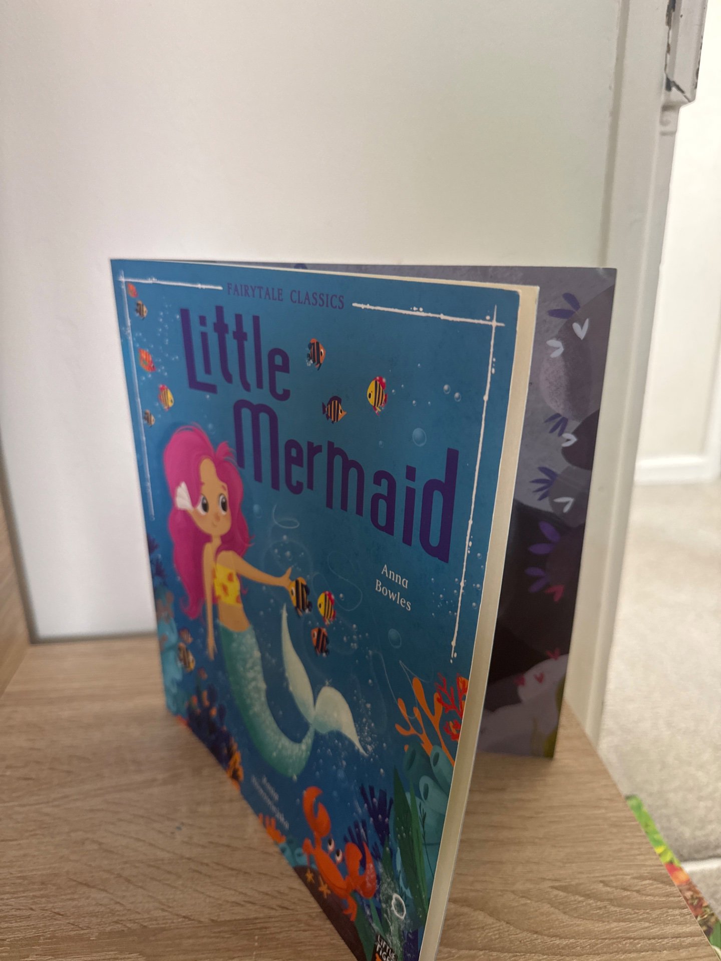 Fairytale Classics Little Mermaid Children's Book, Little Tiger, One Size, Good condition — preloved on SilentSale®