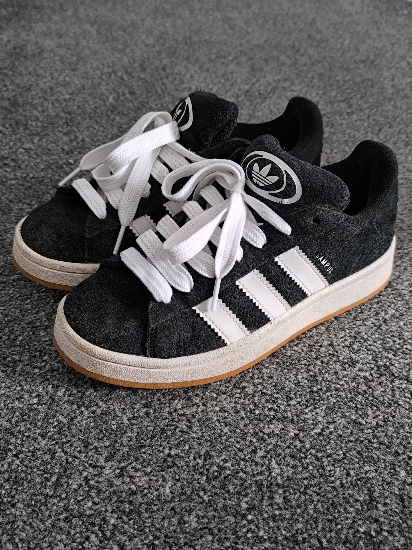 Adidas Campus 00s Black Suede Trainers with White Stripes, Adidas, 4, Good condition — preloved on SilentSale®