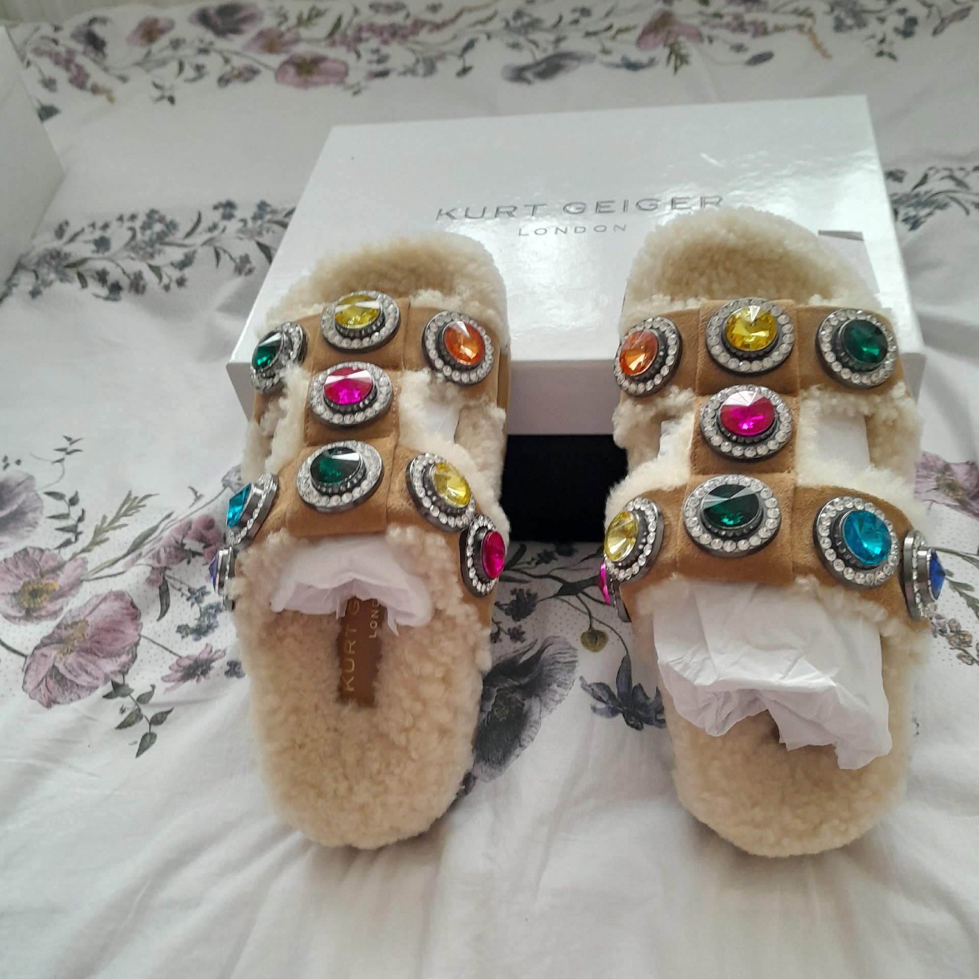 Ladies sandals , Kurt Geiger, 3, Excellent condition — preloved on SilentSale®