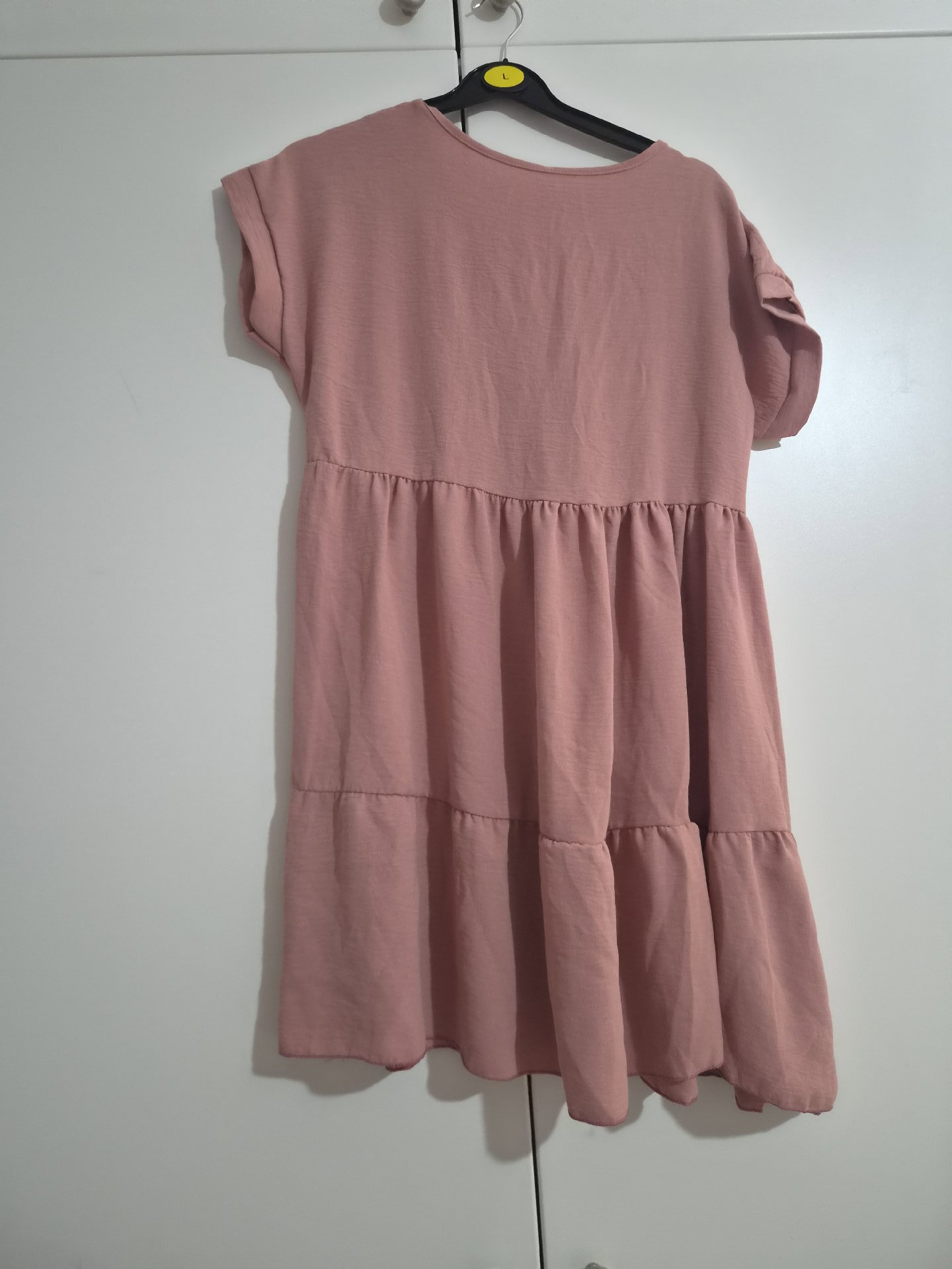 Monki Pink Tiered V-Neck Dress – Size 14, Monki, 14, New condition — preloved on SilentSale®