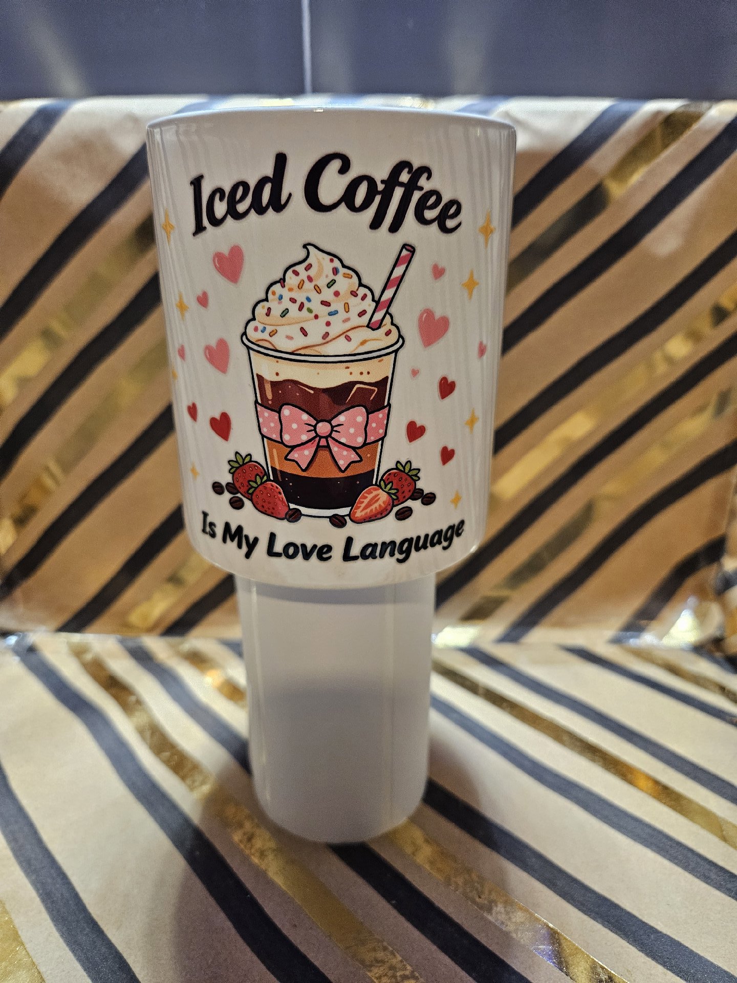 Novelty Ceramic Iced Coffee Mug with Handle, Unbranded, One Size, New condition — preloved on SilentSale®