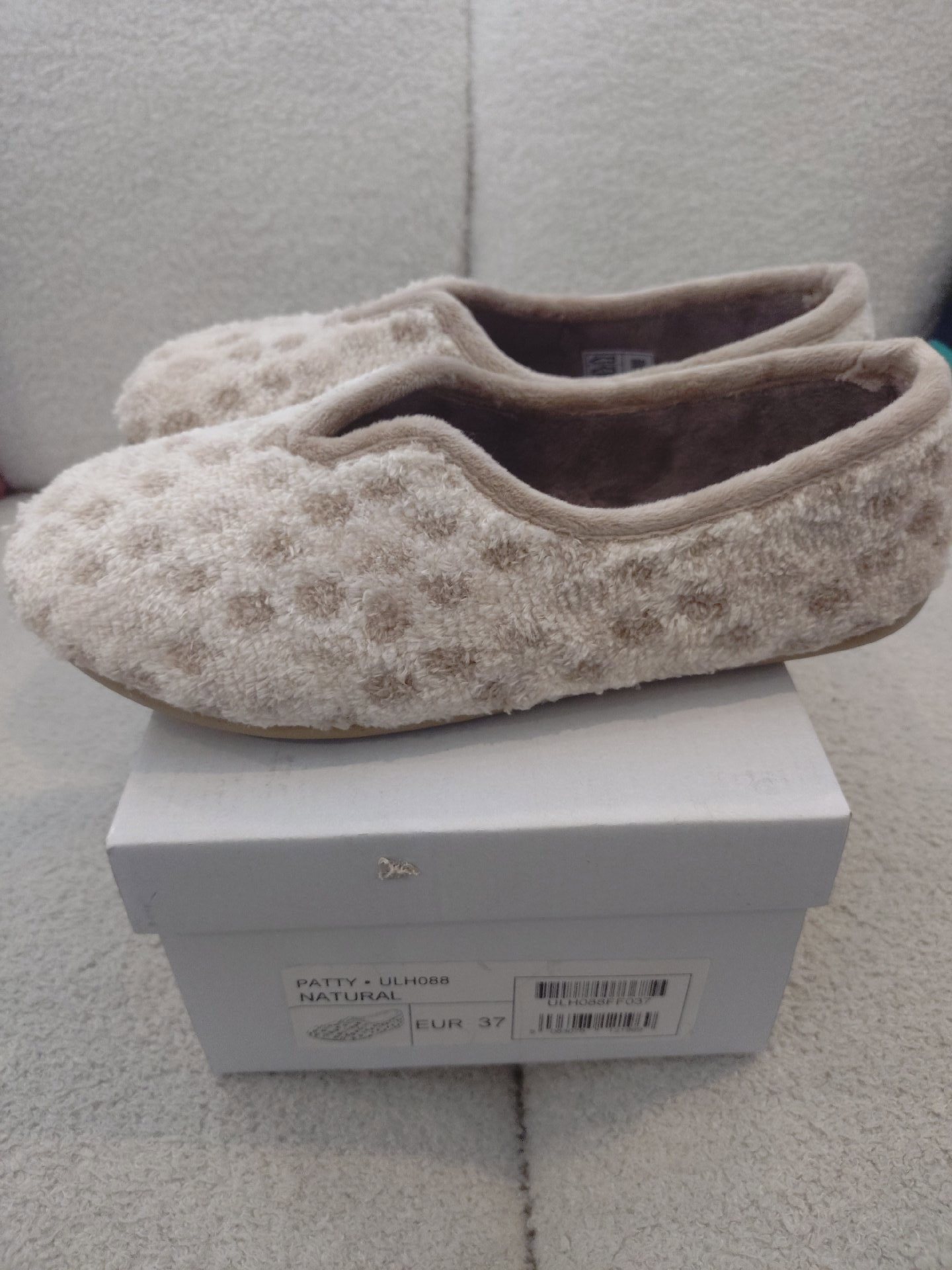 Lotus Patty Natural  Slippers – EUR 37 Uk4, Lotus, 4, New condition — preloved on SilentSale®