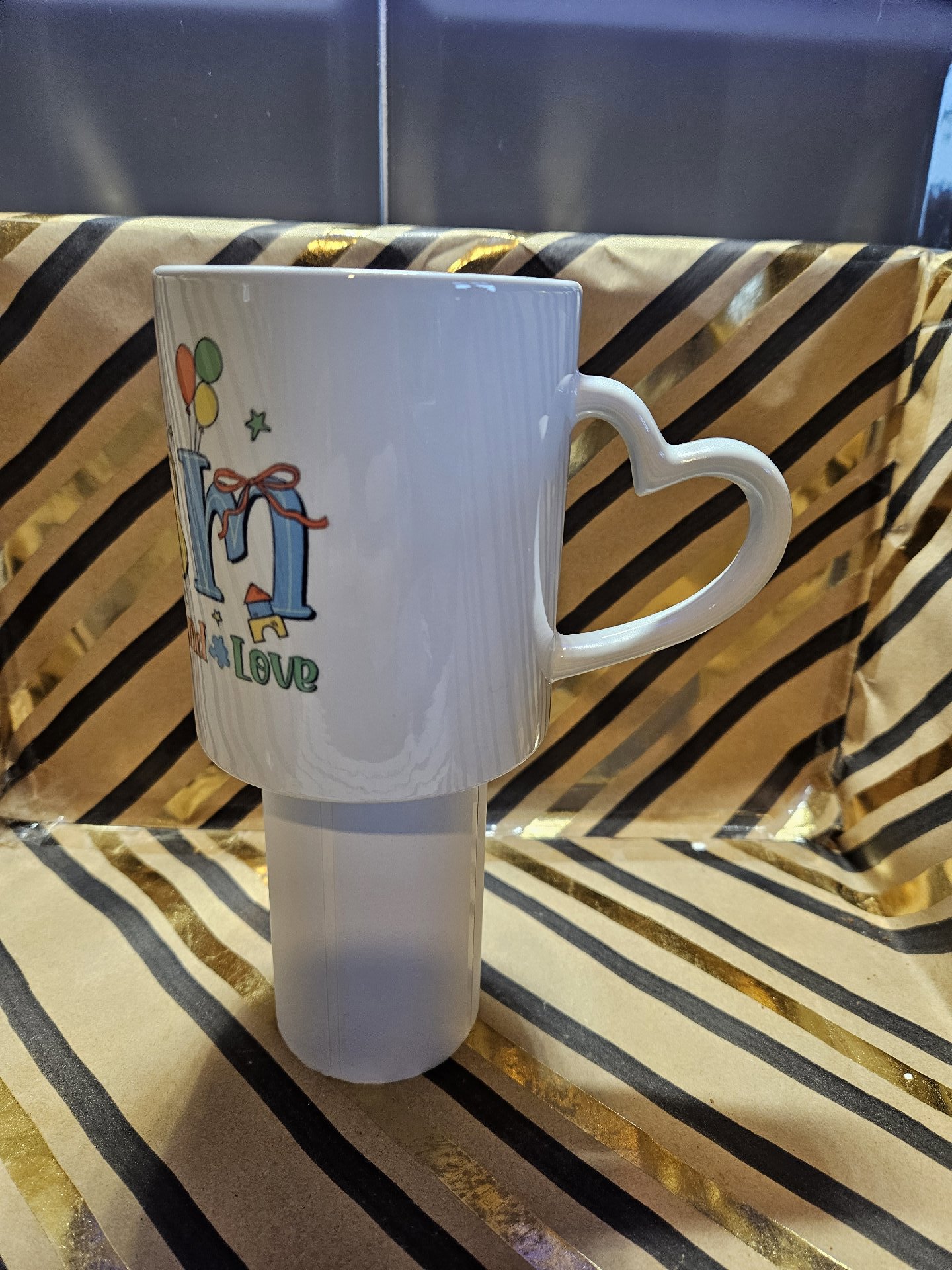 Love Themed White Ceramic Mug with Heart Handle, Unbranded, One Size, New condition — preloved on SilentSale®