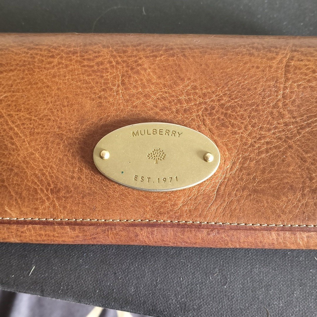 Mulberry Brown Leather Wallet, Mulberry, Medium, Excellent condition — preloved on SilentSale®