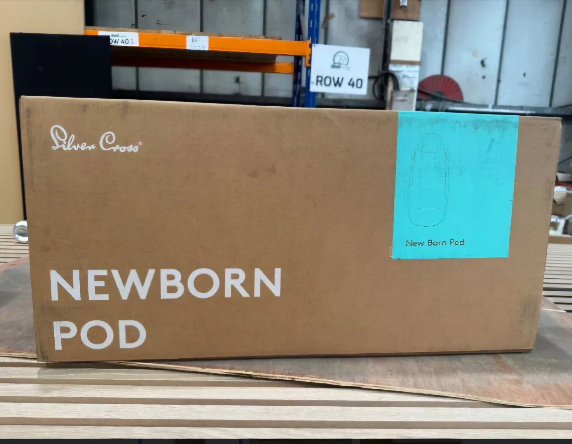 Silver Cross Newborn Pod Footmuff in Taupe, Silver Cross, One Size, Excellent condition — preloved on SilentSale®
