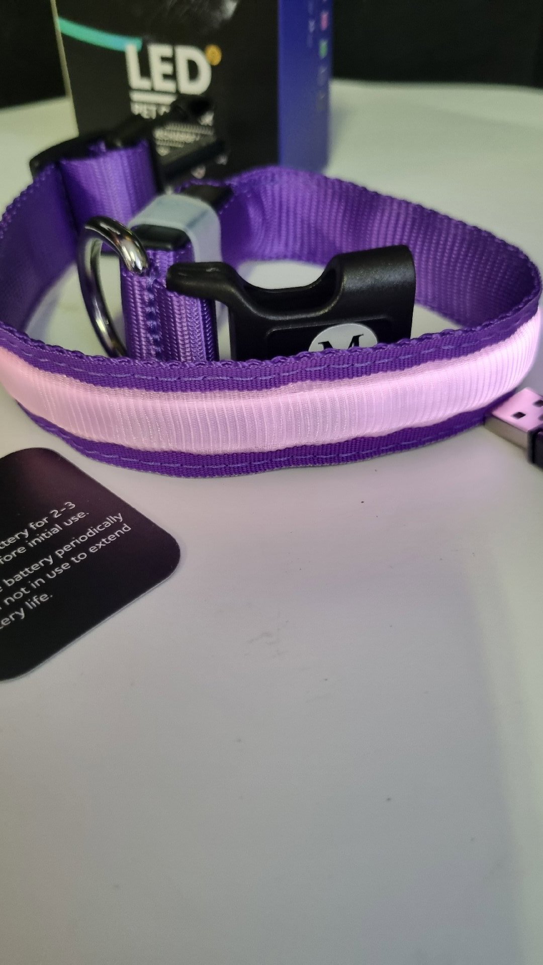 Led pet collar, rechargeable   multicolour size M, PcEoTllar, M, New condition — preloved on SilentSale®