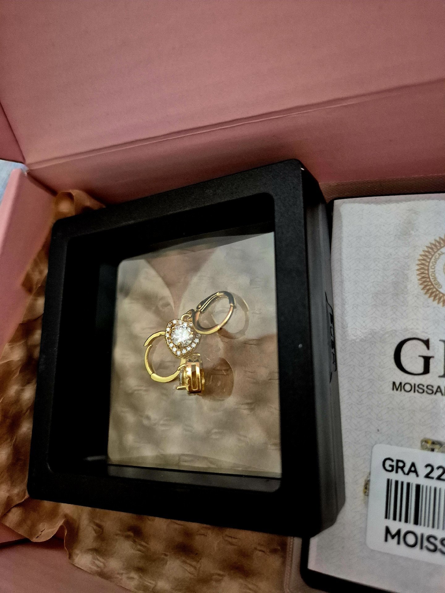 Light Luxury Accessories Gold Tone Moissanite Earrings, GRA, One Size, New condition — preloved on SilentSale®