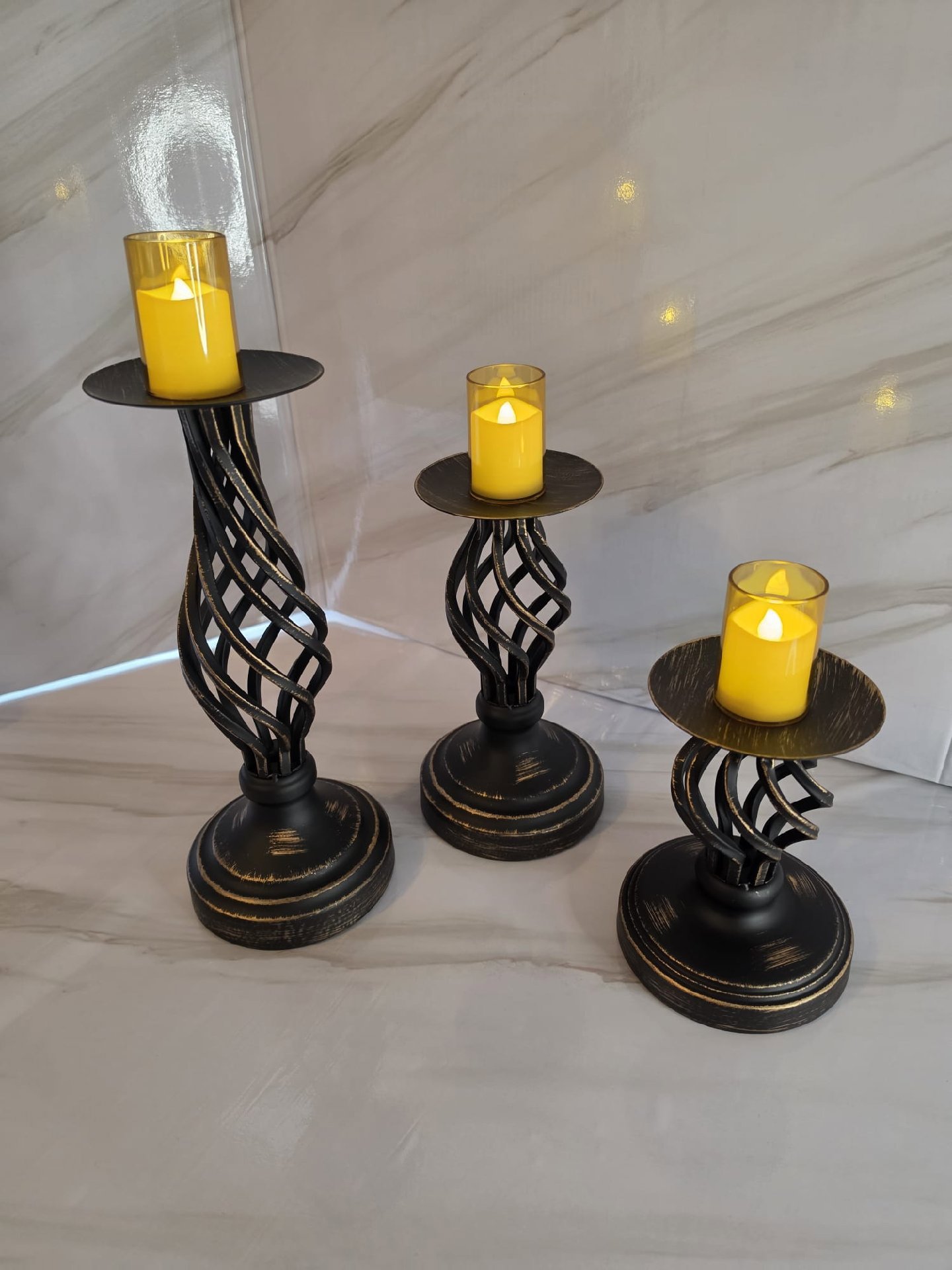 Set of 3 Black Metal Decorative Candle Holders with Yellow LED Candles, Unbranded, One Size, New condition — preloved on SilentSale®