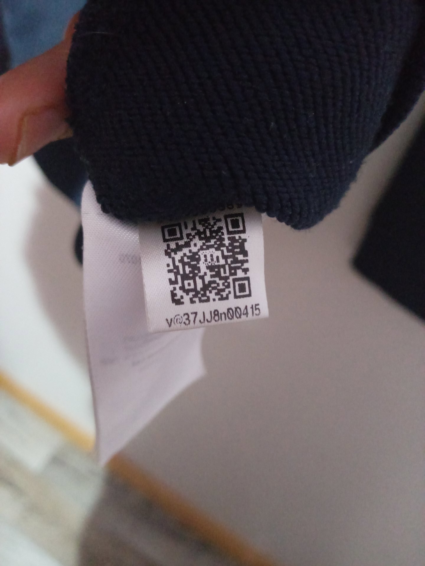 Adidas hoodie 12-14uk  M men , Adidas, M, New condition — preloved on SilentSale®