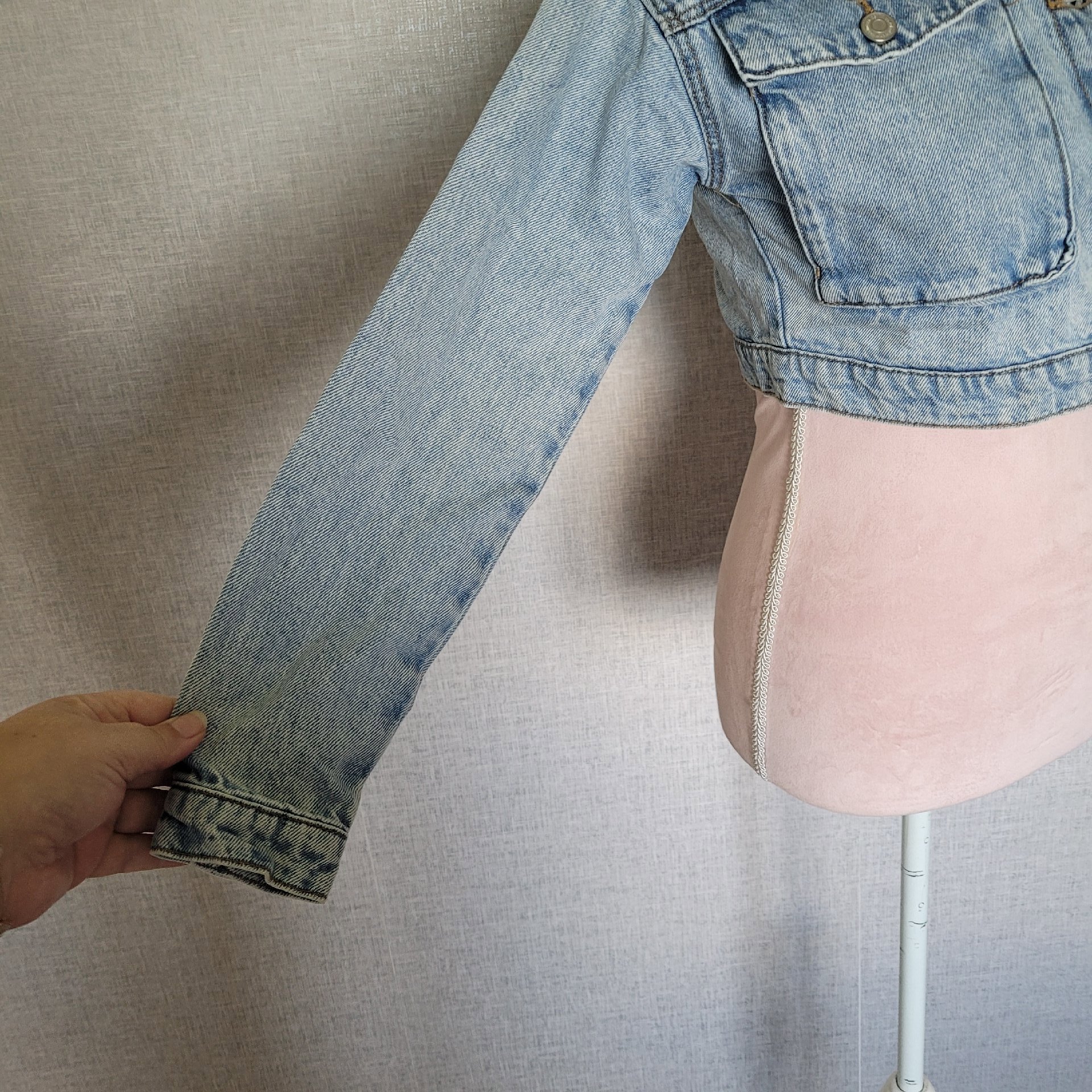 Primark Denim Co. Light Blue Cropped Denim Jacket 10-11 Yrs, Primark Denim Co., 10-11 years, Excellent condition — preloved on SilentSale®