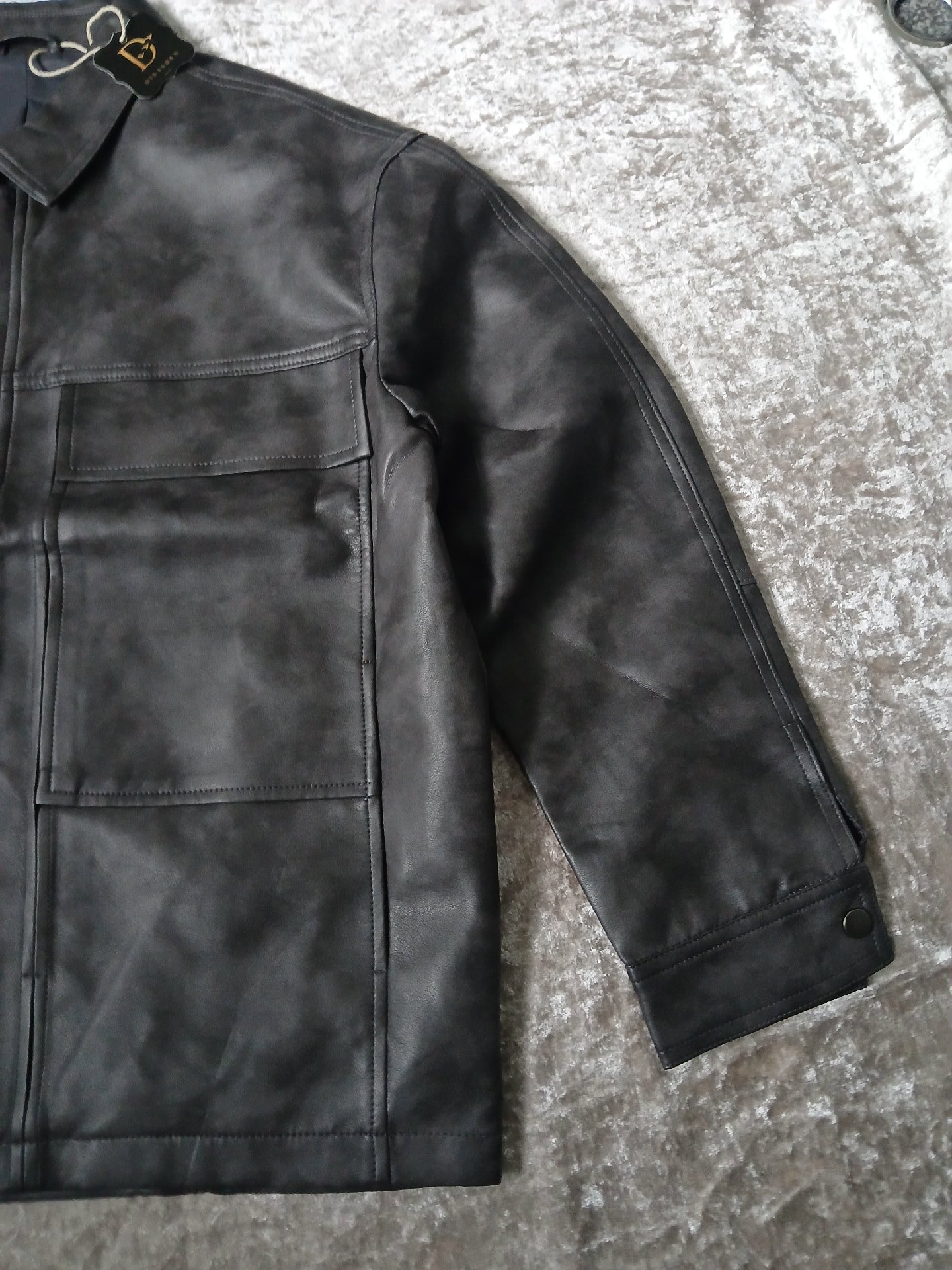 Dark Grey Faux Leather Utility Jacket — Size M, Unbranded, M (53-55cm), Like New condition — preloved on SilentSale®
