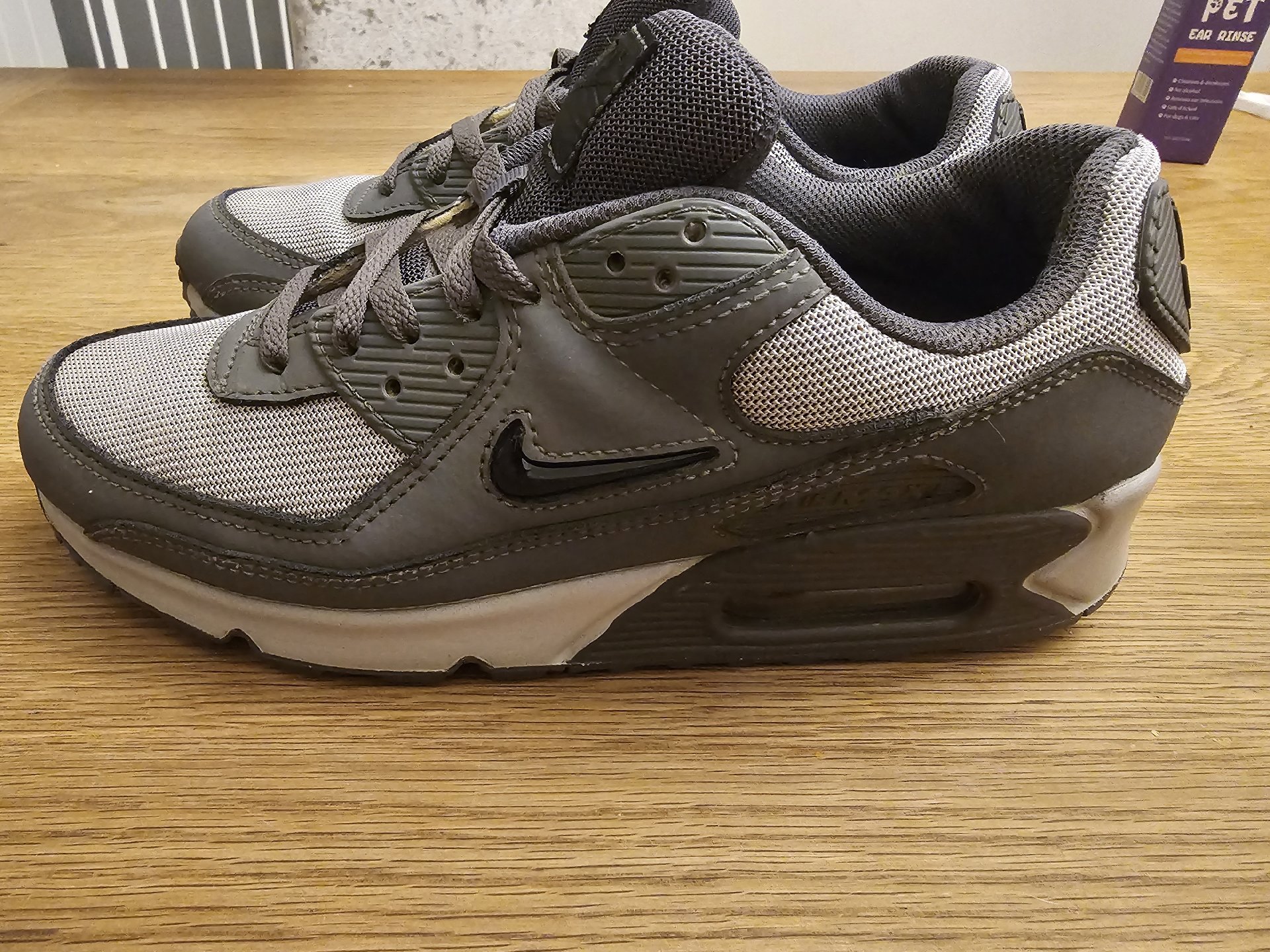 Nike Air Max 90 Jewel Wolf Grey UK 7, Nike, 7, Good condition — preloved on SilentSale®