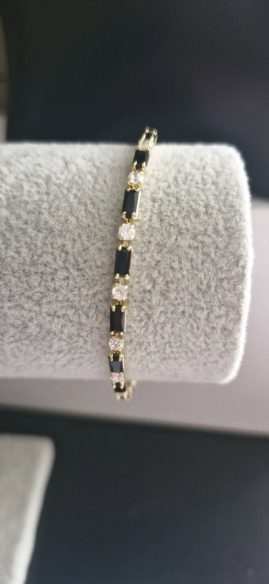 Gold Tone Bracelet with Black and Clear Stones, Gold Tone, One Size, New condition — preloved on SilentSale®