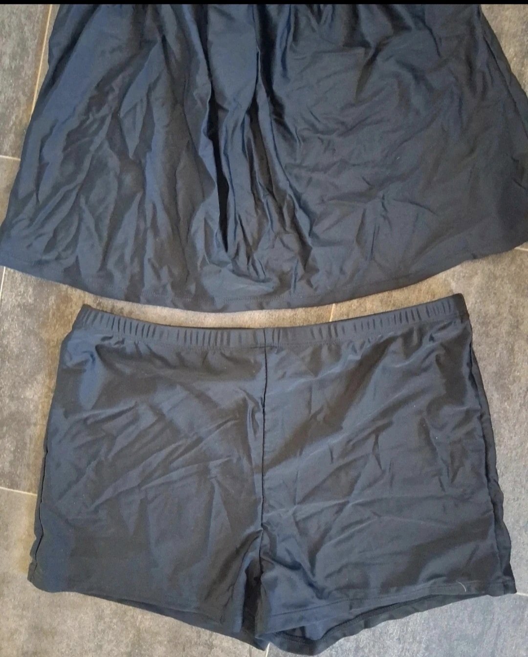 Shein Black Two Piece Swimwear Set – Size XL, Shein, Extra Large, Excellent condition — preloved on SilentSale®