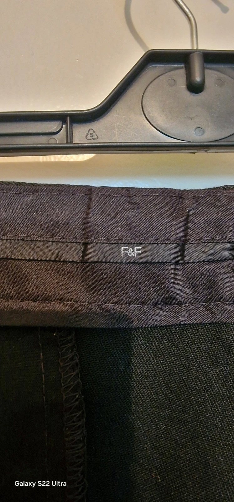 Girls trousers, F&F, 15 years / 170 cm, Excellent condition — preloved on SilentSale®