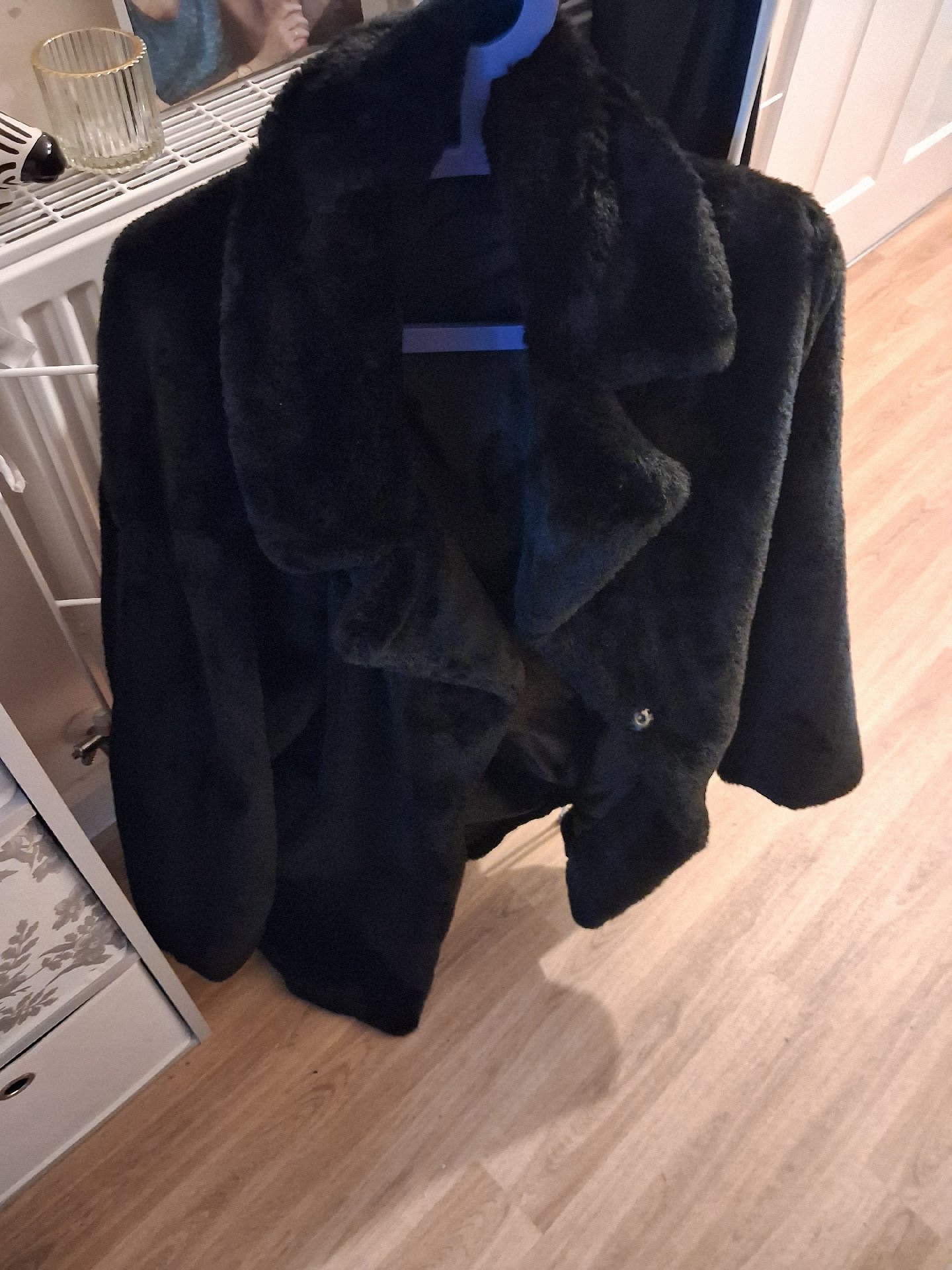 Black Faux Fur Coat Jacket, New Look, 18, Excellent condition — preloved on SilentSale®