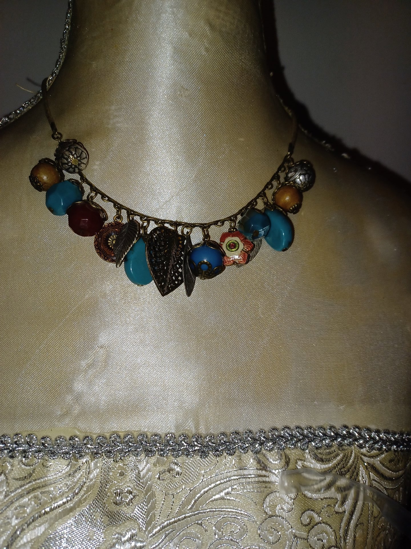 Necklace, Unbranded, One Size, Good condition — preloved on SilentSale®