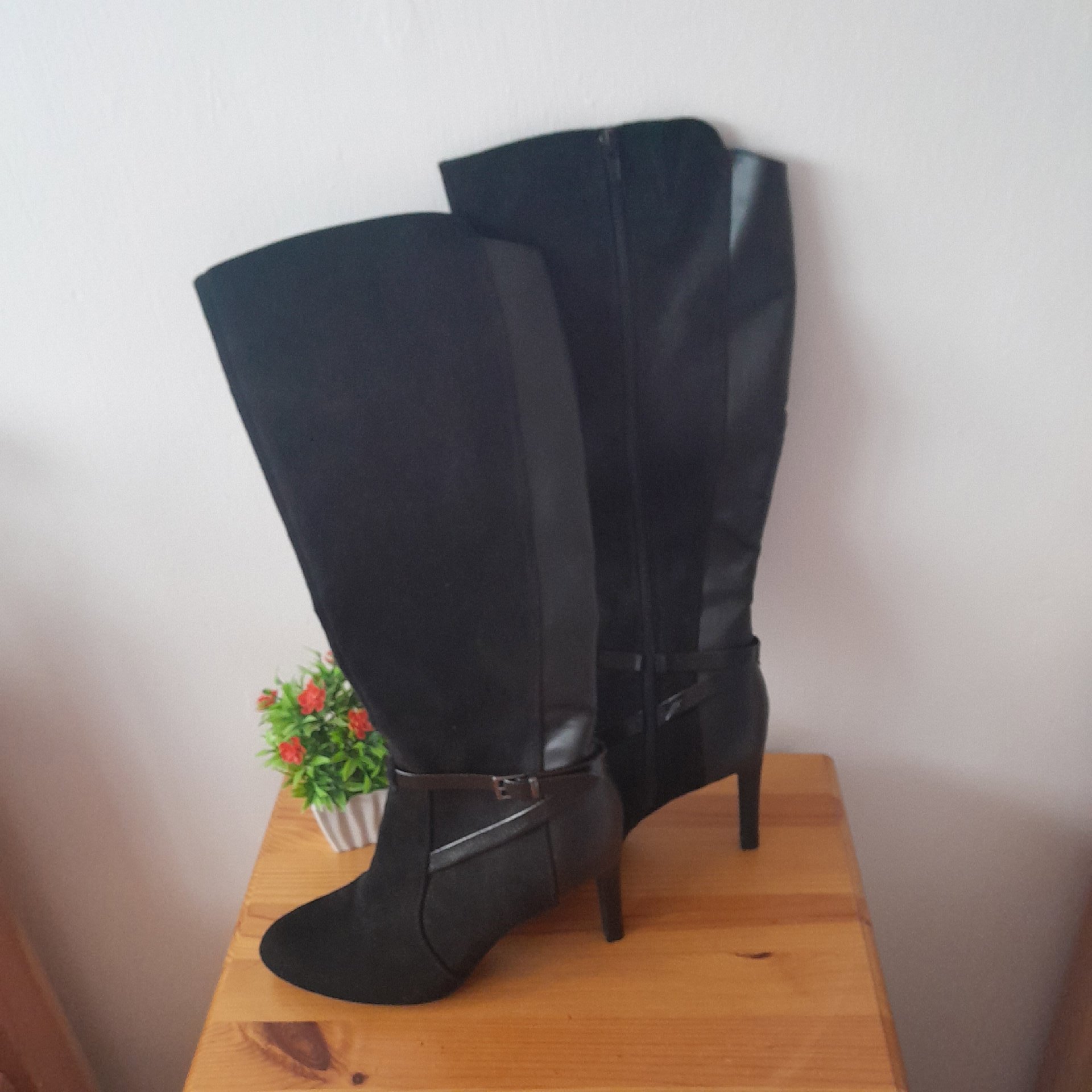 Ladies boots , Next, 9, Excellent condition — preloved on SilentSale®