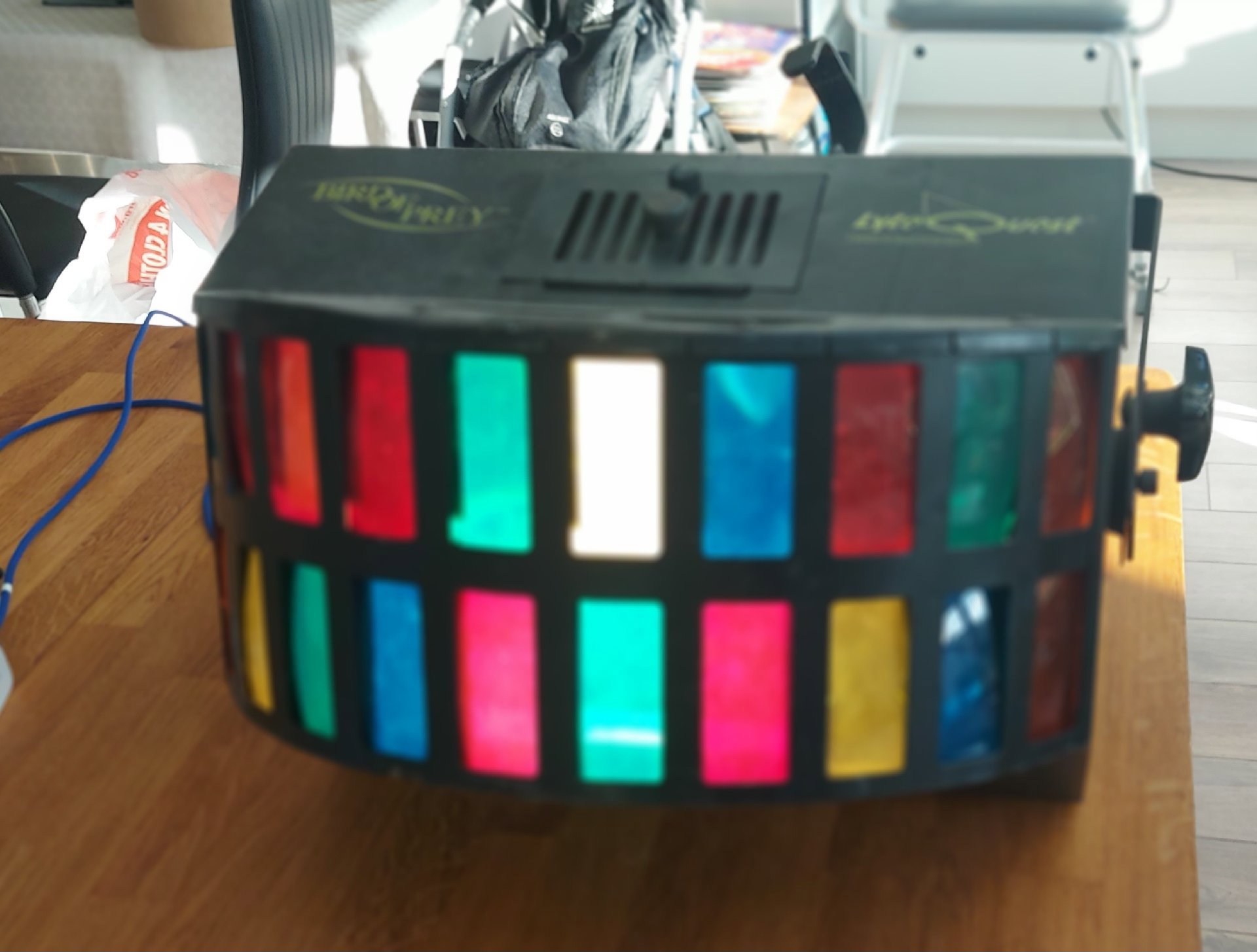 Bird of Prey LyteQuest Disco Light, Bird of Prey, One Size, Good condition — preloved on SilentSale®