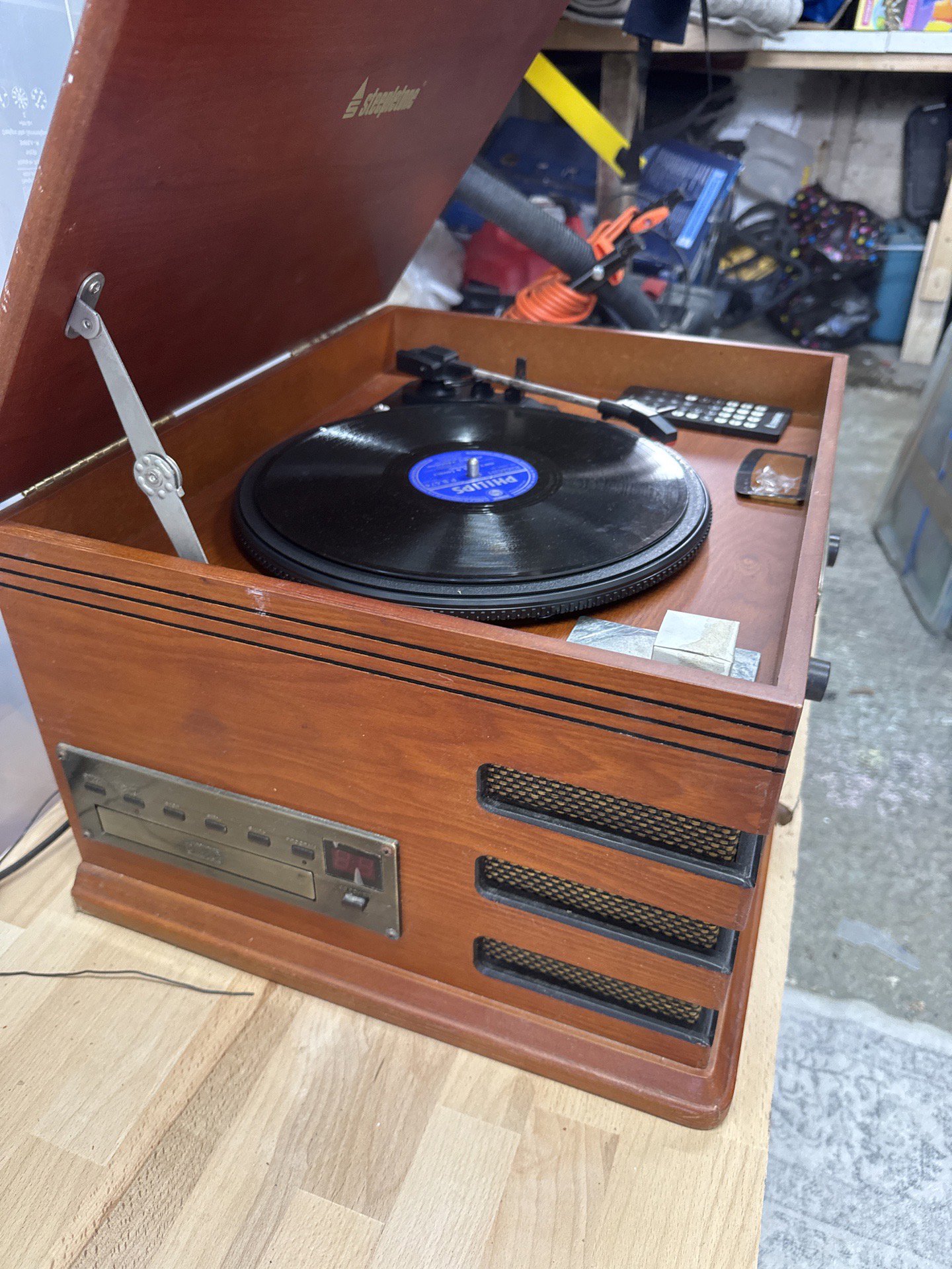Steepletone Vintage Style Wooden Record Player with Cassette and Radio, Steepletone, One Size, Good condition — preloved on SilentSale®
