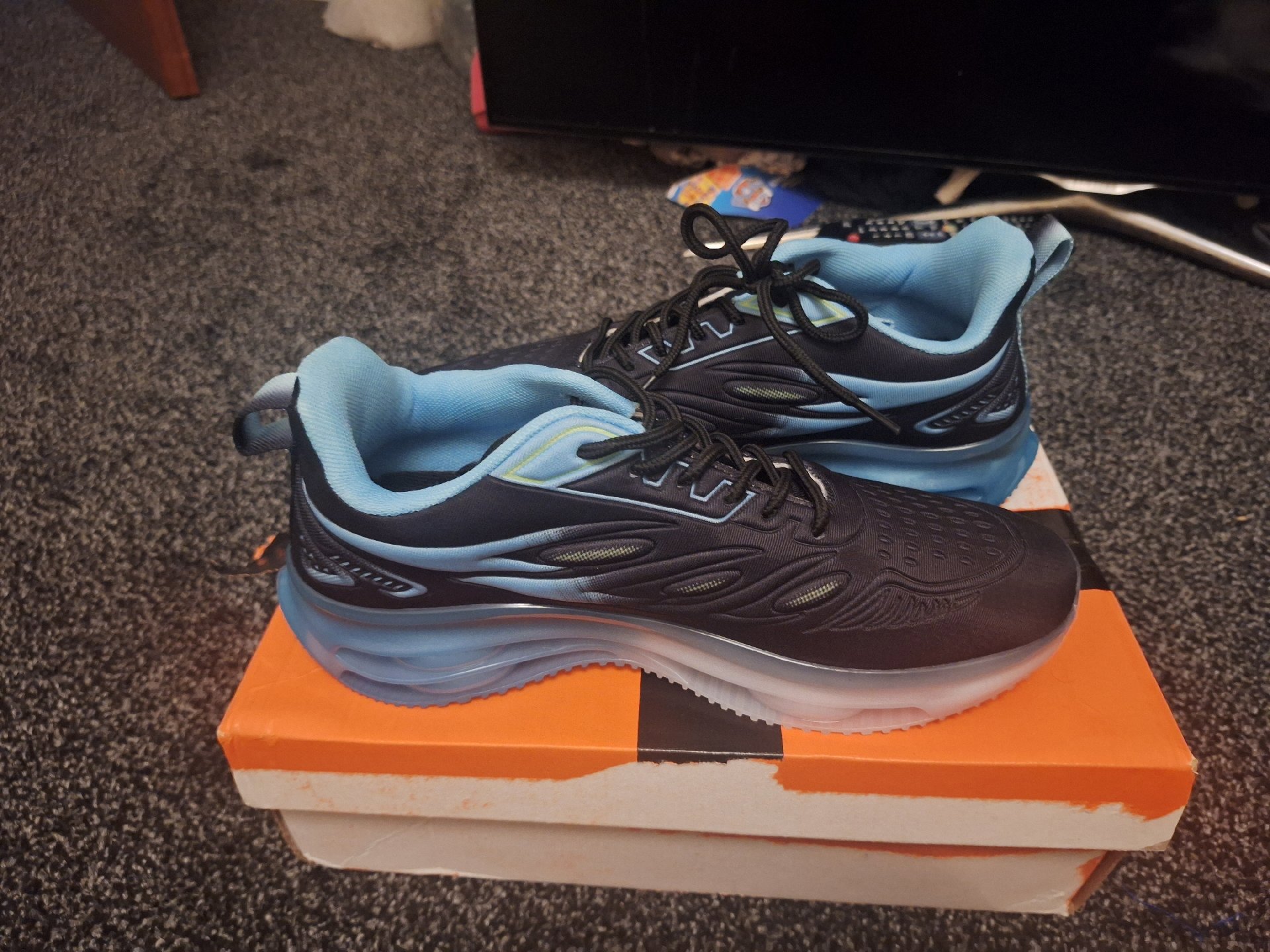 Black and Blue Sports Trainers Size 43, Unbranded, 43, New condition — preloved on SilentSale®
