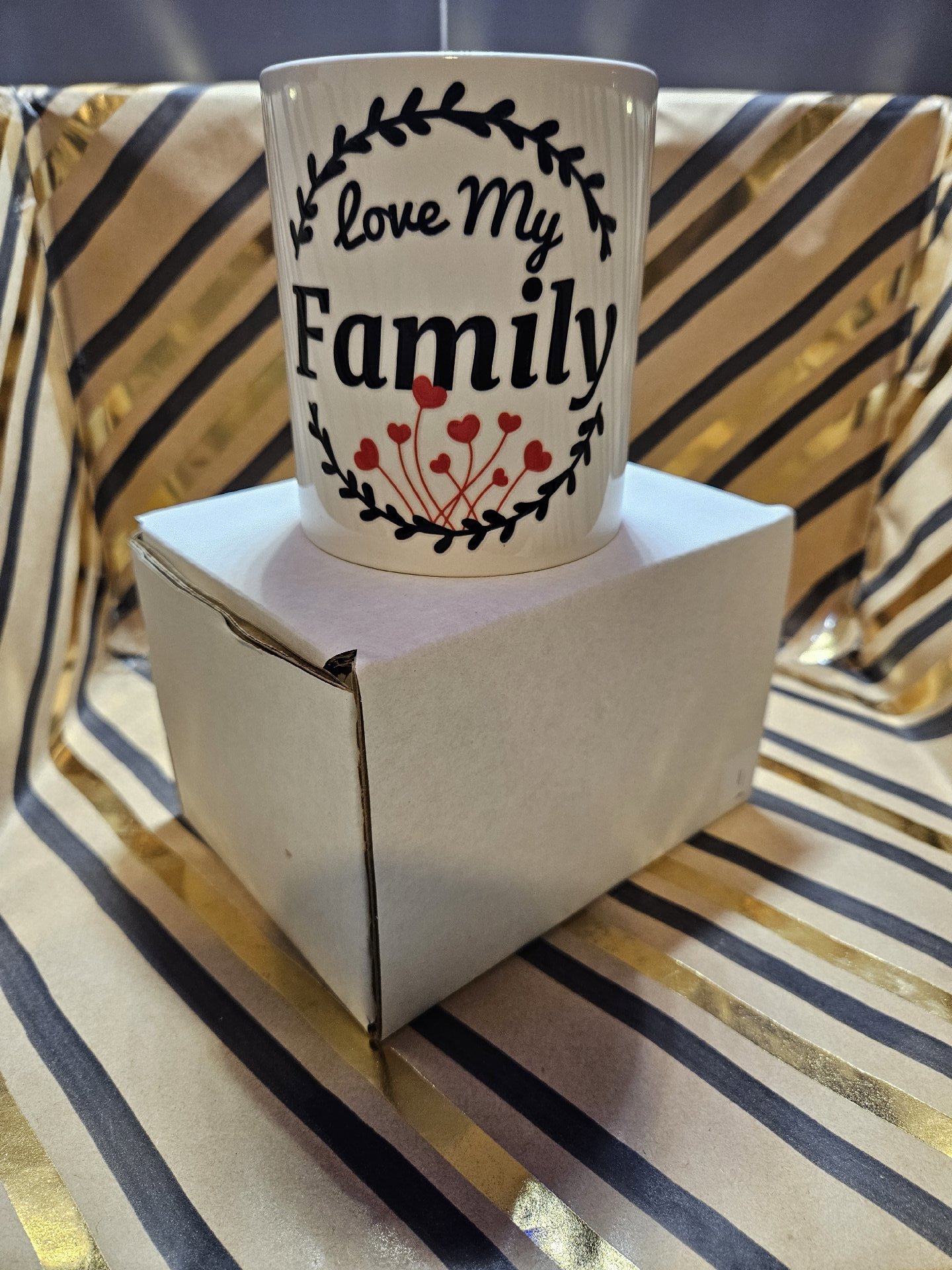 Ceramic Mug with 'Love My Family' Print, Unbranded, One Size, New condition — preloved on SilentSale®