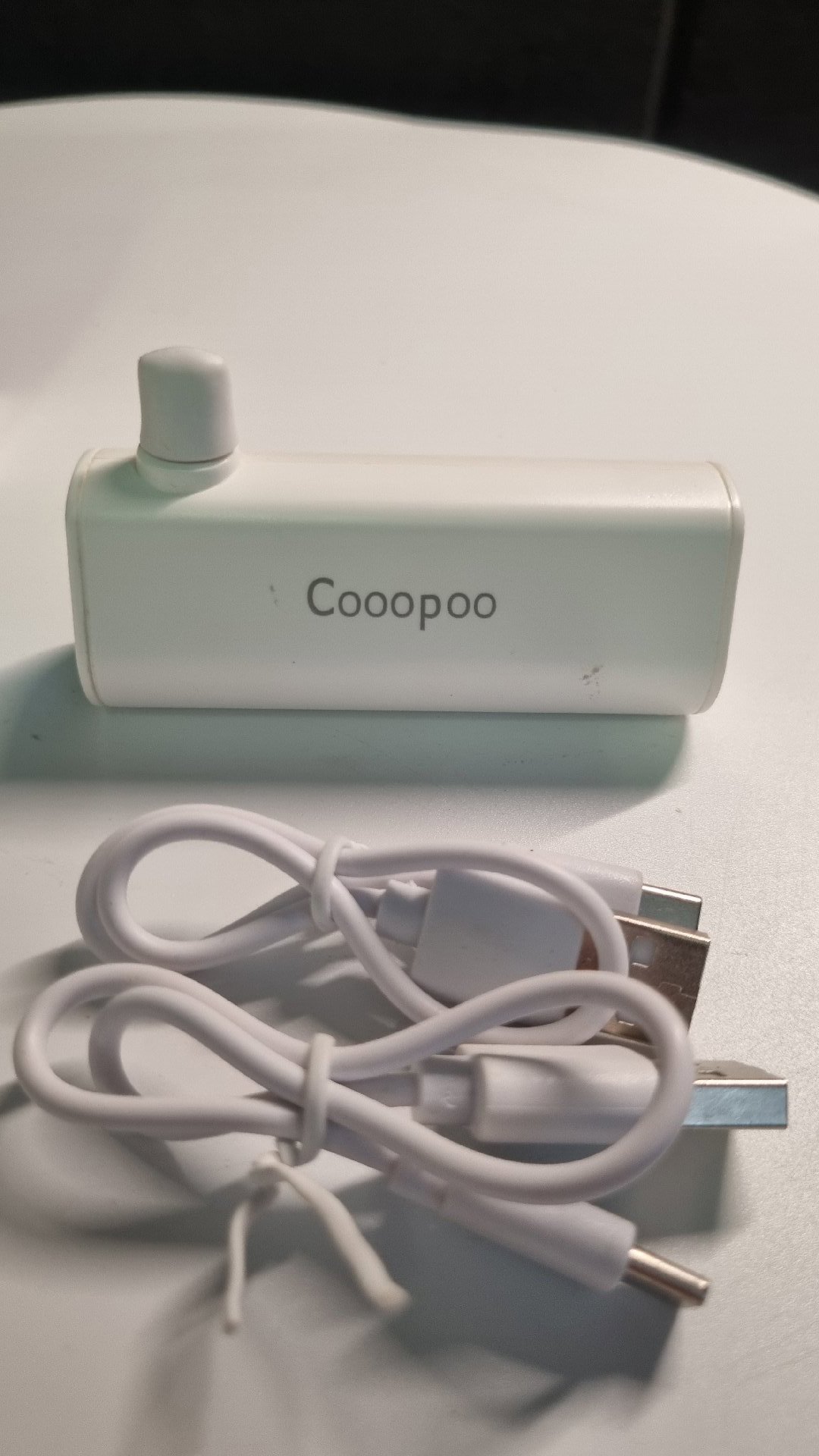 Cookbook Mini Rechargeable Battery For Oculus/Metal Quest 2, 5000mah X2, Cooopoo, One Size, Like New condition — preloved on SilentSale®
