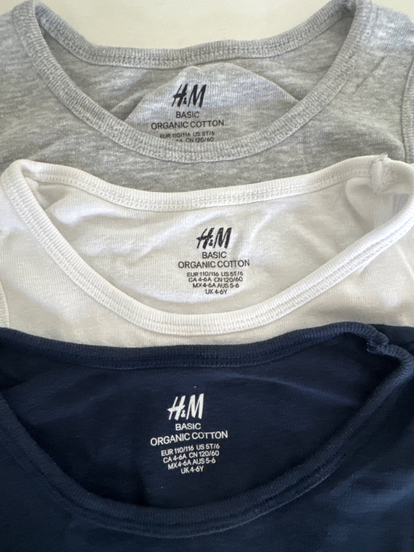 H&M Boys' Sleeveless Vests – Size 6-8Y, H&M, 5-6 years, Excellent condition — preloved on SilentSale®